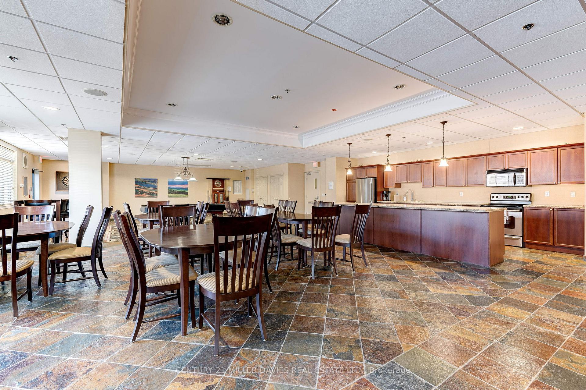 Photo 20 of Unit 702, 399 Elizabeth Street, Burlington, Brant — HOMEH