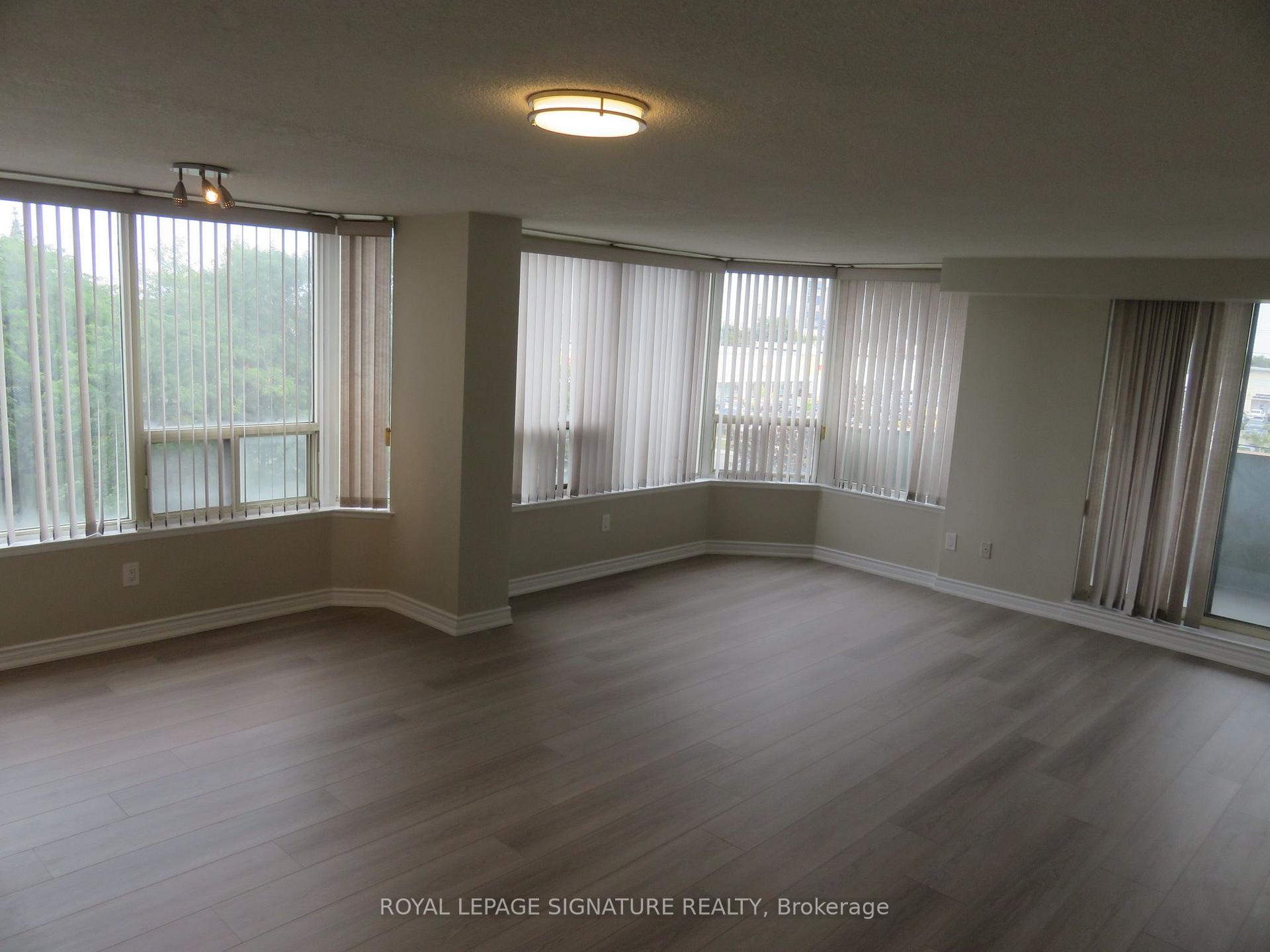 Photo 4 of Unit 408, 700 Constellation Drive, Mississauga, Hurontario — HOMEH