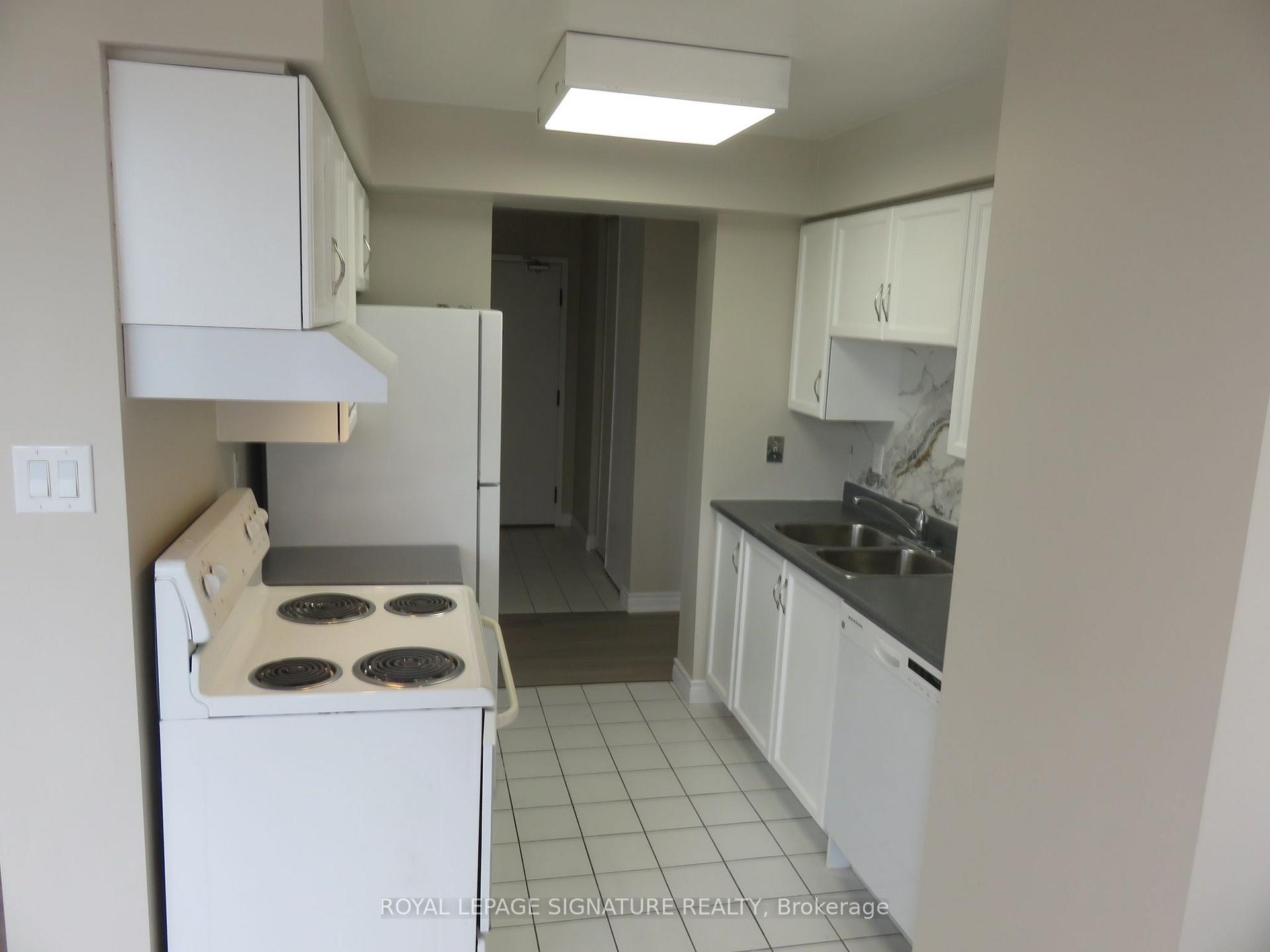Photo 6 of Unit 408, 700 Constellation Drive, Mississauga, Hurontario — HOMEH