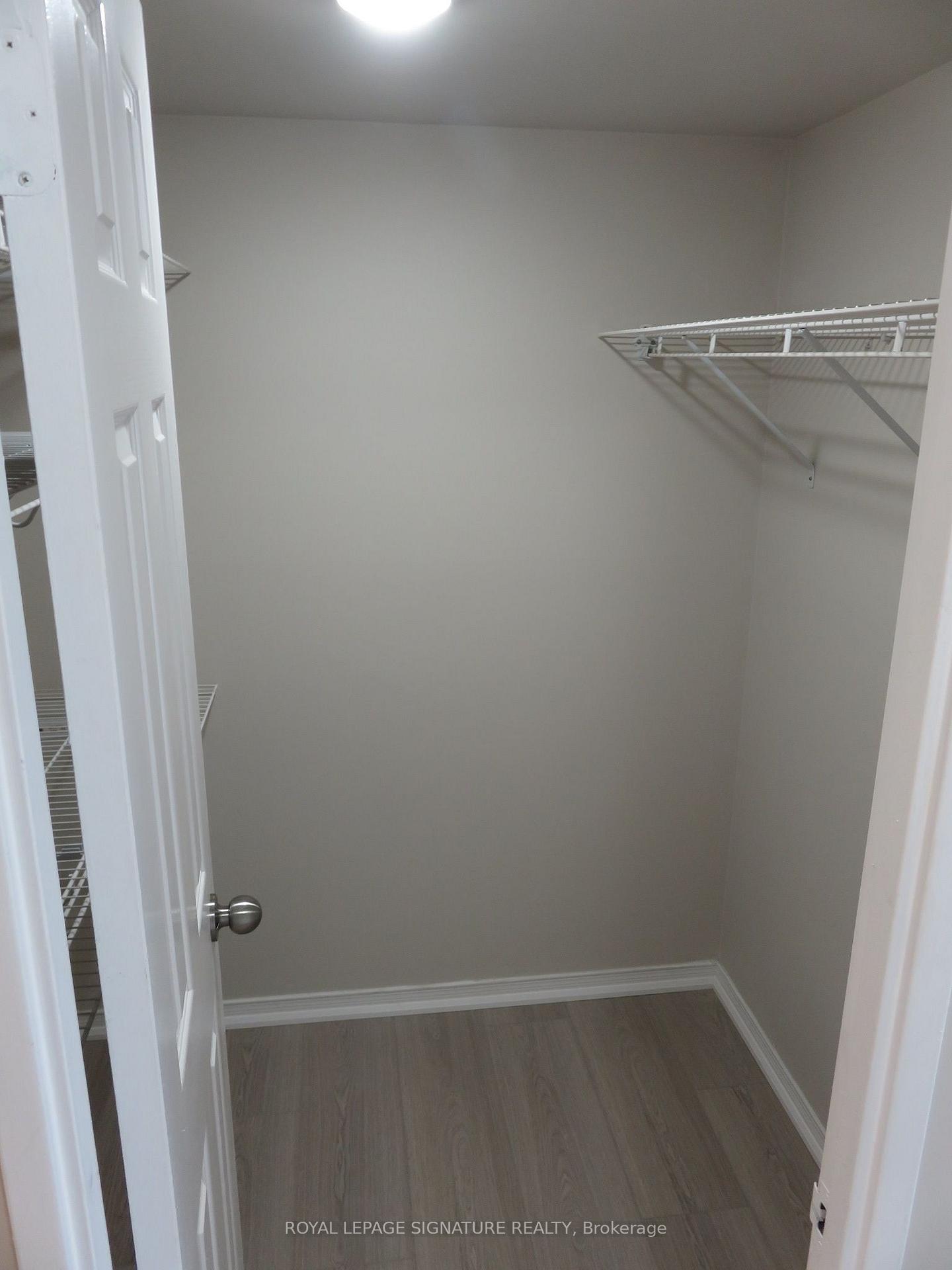 Photo 12 of Unit 408, 700 Constellation Drive, Mississauga, Hurontario — HOMEH