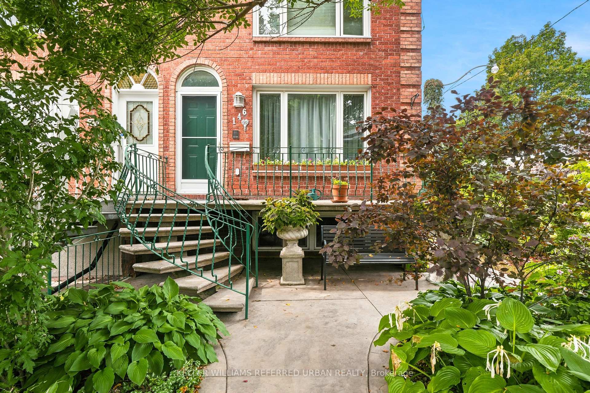 Photo 1 of 146 Montrose Avenue, Toronto, Trinity-Bellwoods — HOMEH