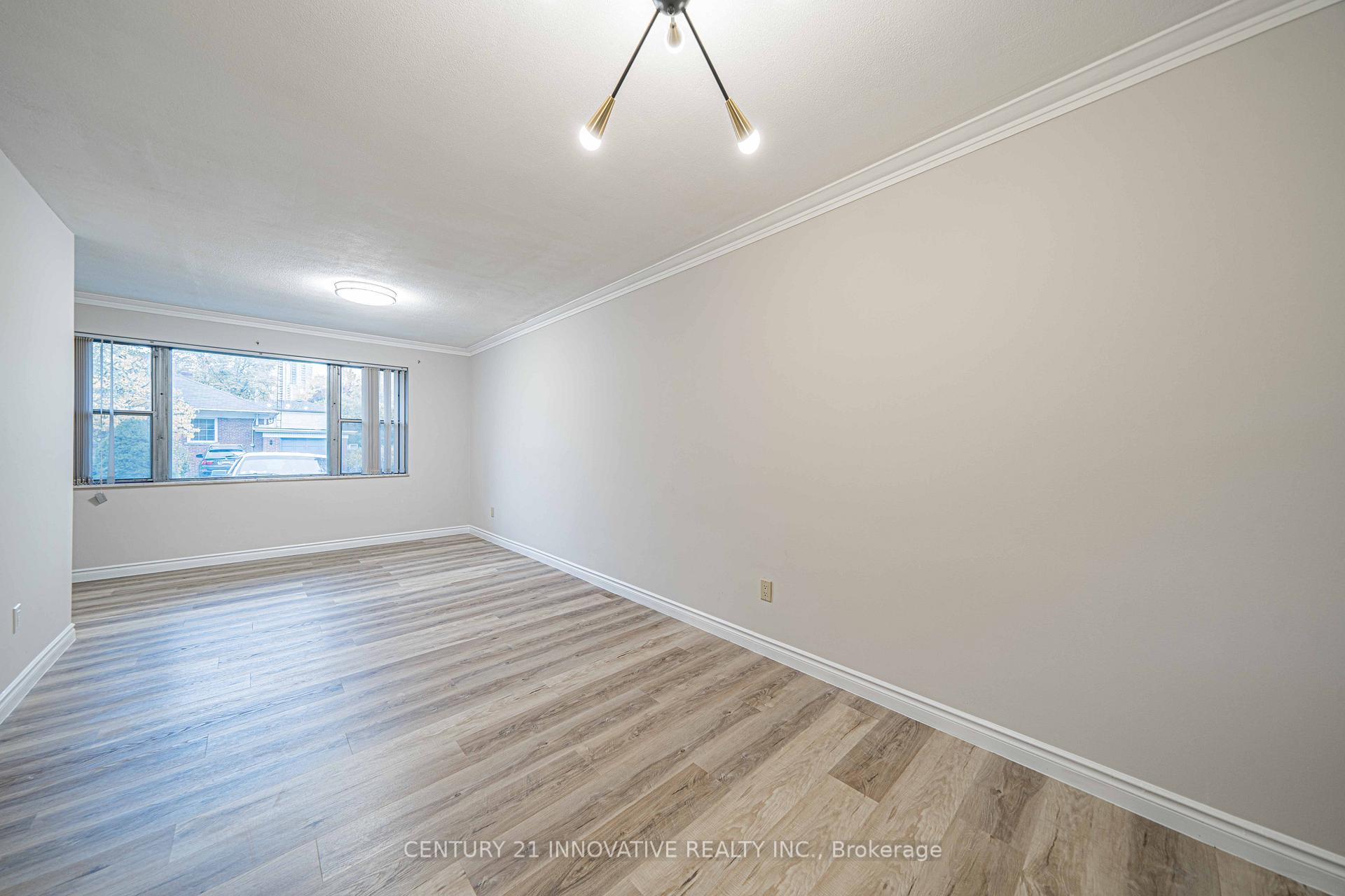 Photo 11 of Unit Upper, 22 Carysfort Road, Etobicoke, Islington-City Centre West — HOMEH
