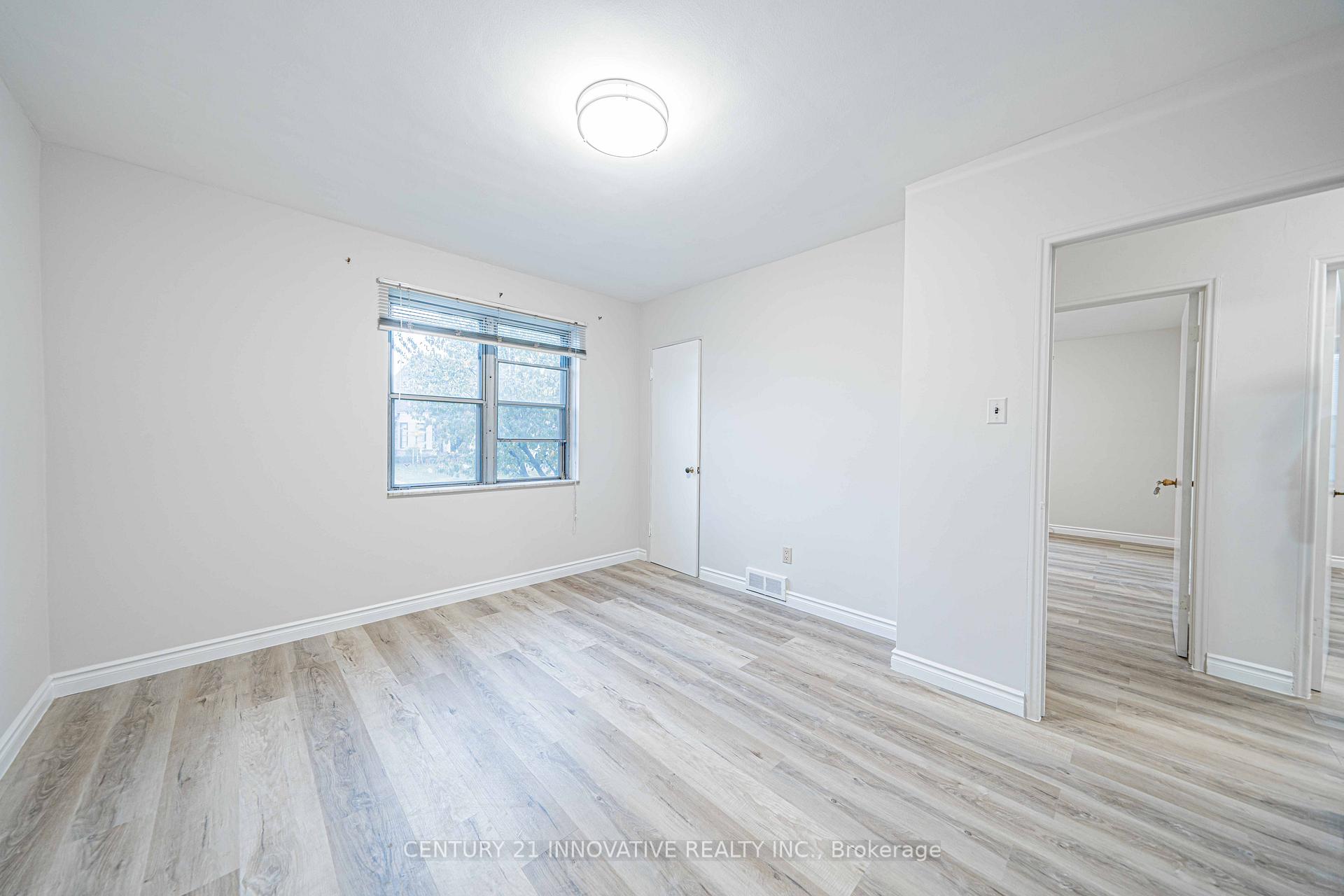 Photo 28 of Unit Upper, 22 Carysfort Road, Etobicoke, Islington-City Centre West — HOMEH