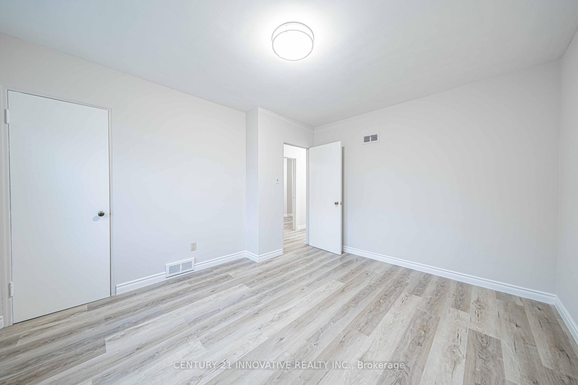 Photo 30 of Unit Upper, 22 Carysfort Road, Etobicoke, Islington-City Centre West — HOMEH
