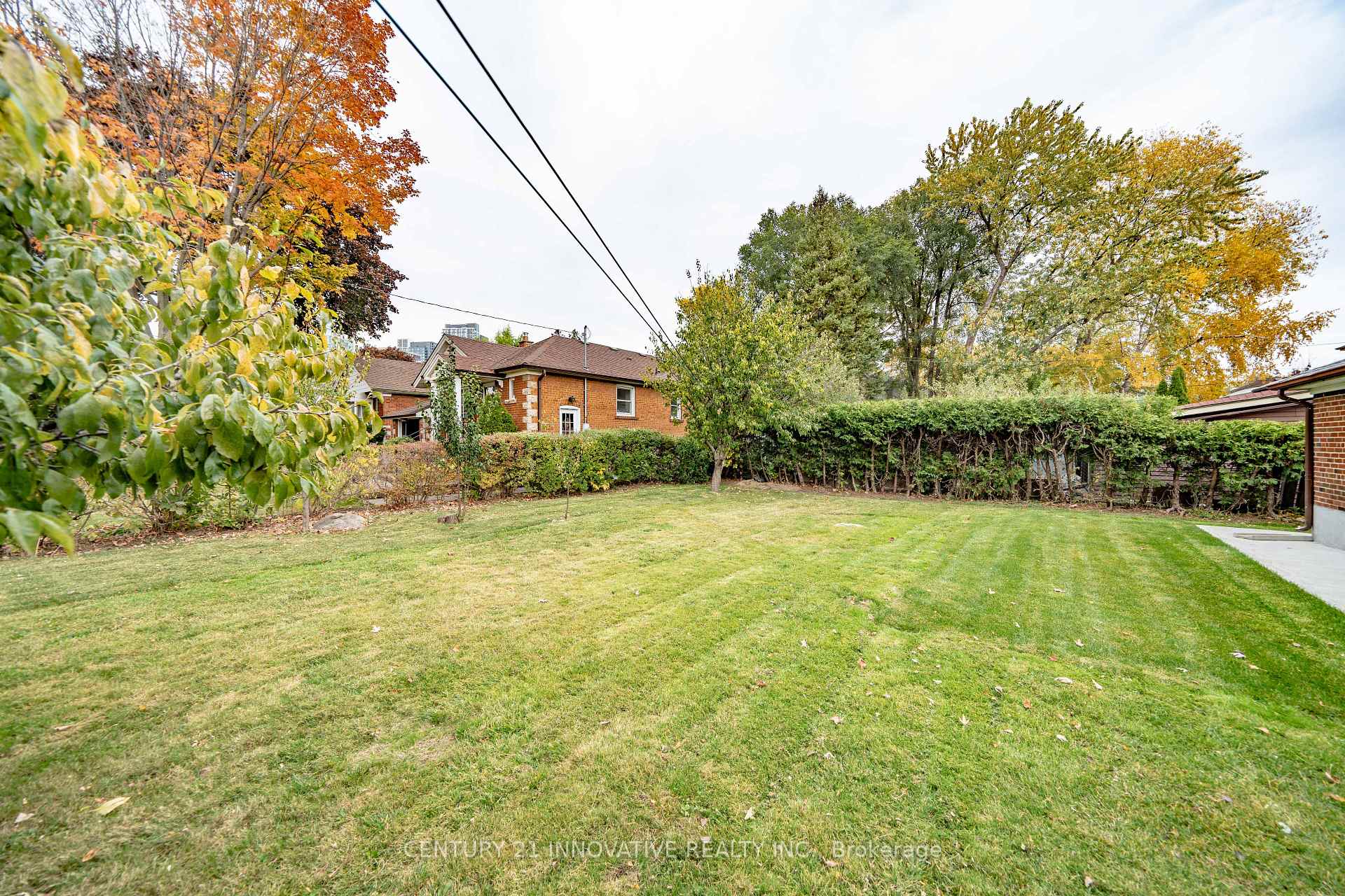 Photo 43 of Unit Upper, 22 Carysfort Road, Etobicoke, Islington-City Centre West — HOMEH