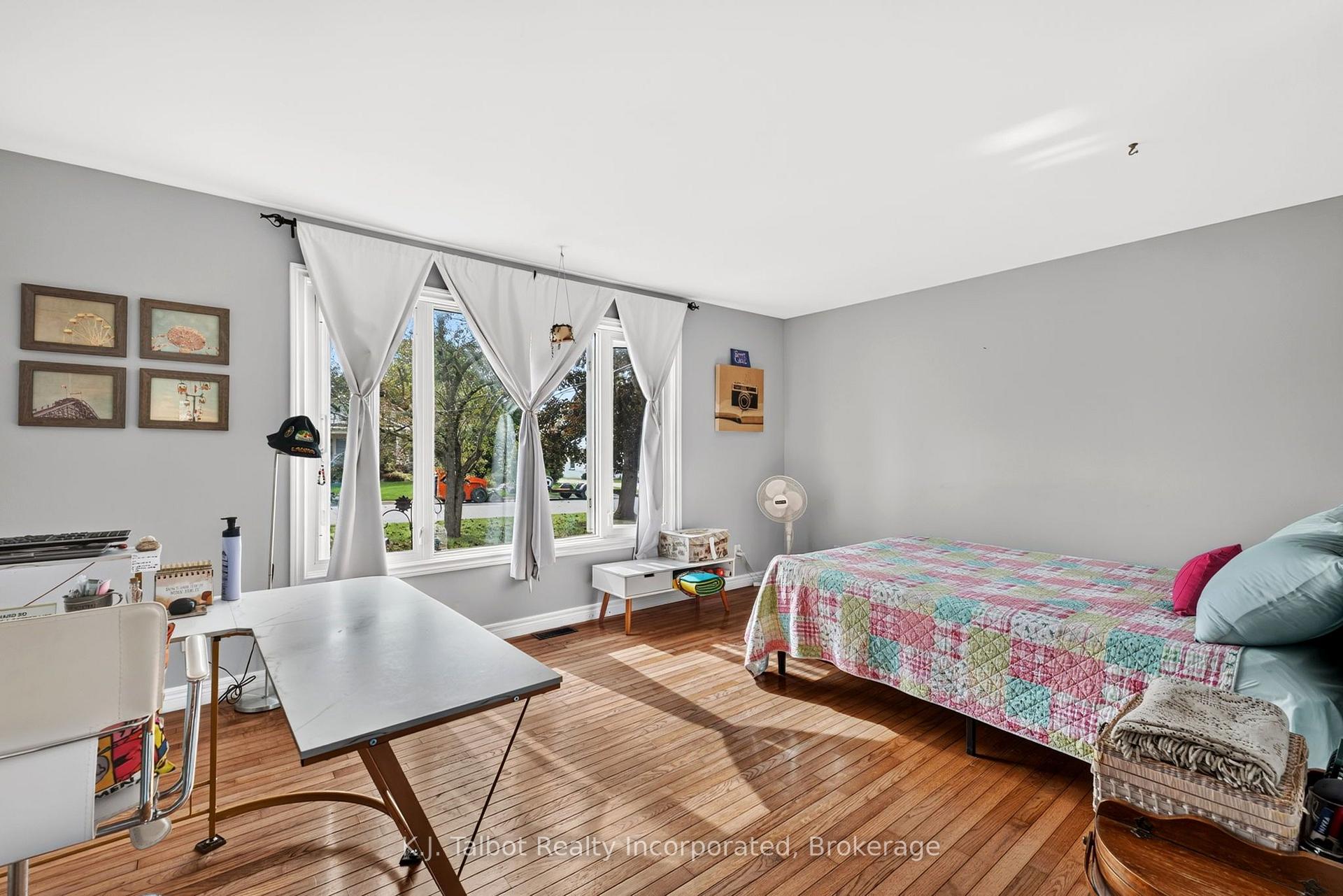 Photo 13 of 313 Cambridge Street, Goderich, Goderich (Town) — HOMEH