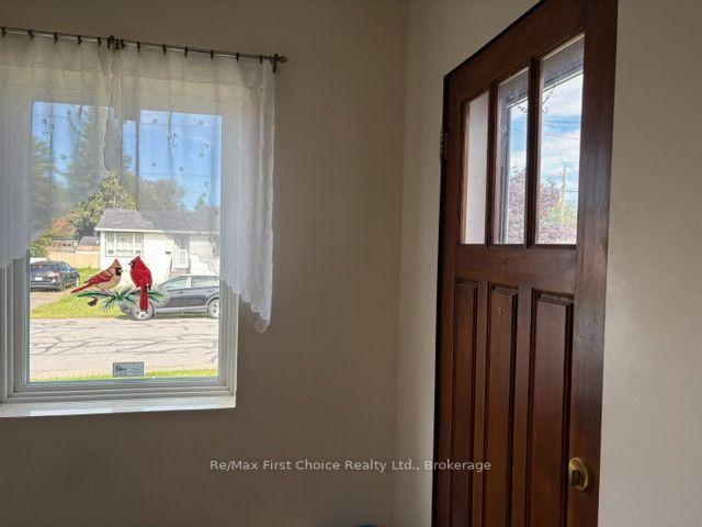 Photo 9 of 569 Dawson Street, Thunder Bay, College Heights — HOMEH