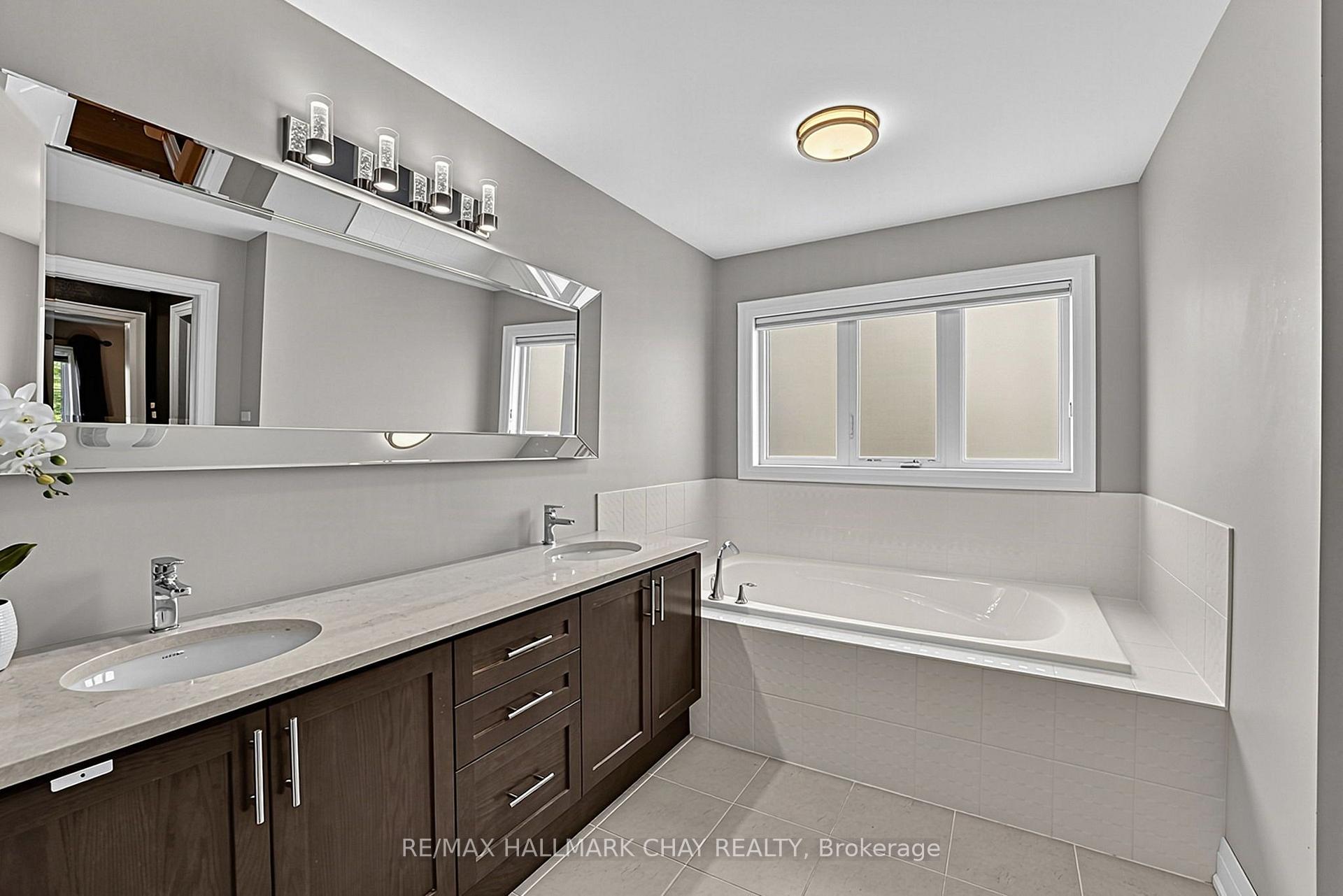 Photo 26 of 52 Copeland Crescent, Innisfil, Cookstown — HOMEH