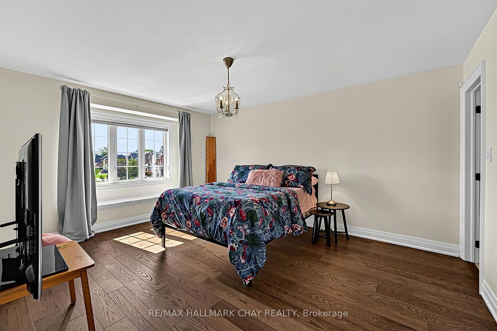 Photo 32 of 52 Copeland Crescent, Innisfil, Cookstown — HOMEH
