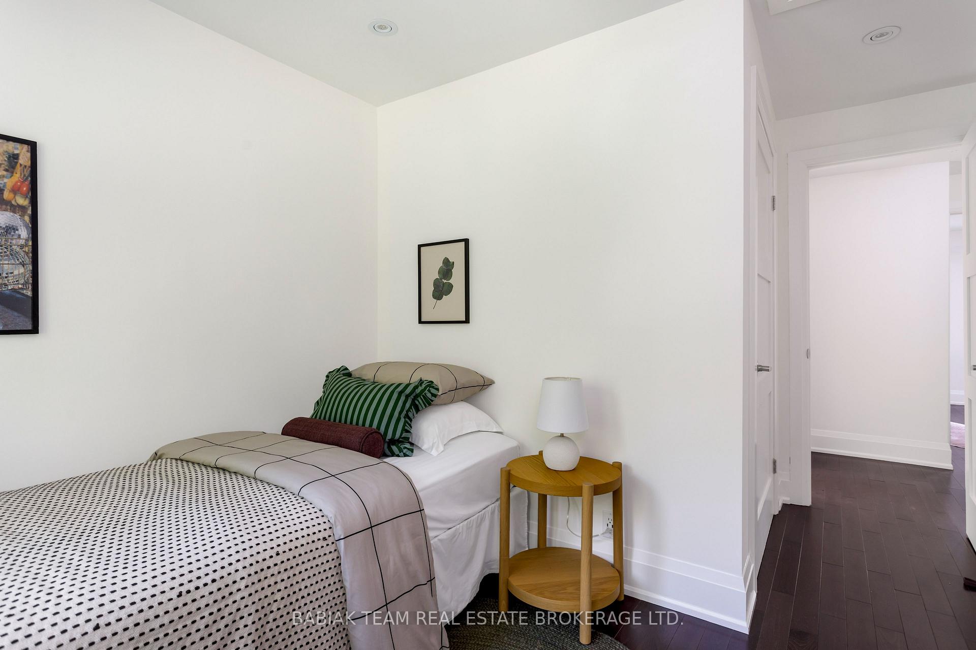 Photo 27 of 60 Clendenan Avenue, Toronto, High Park North — HOMEH