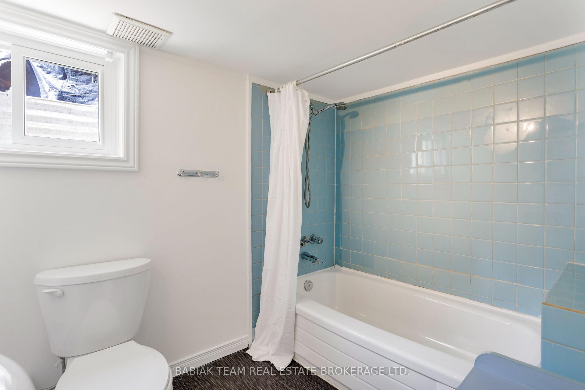 Photo 35 of 60 Clendenan Avenue, Toronto, High Park North — HOMEH