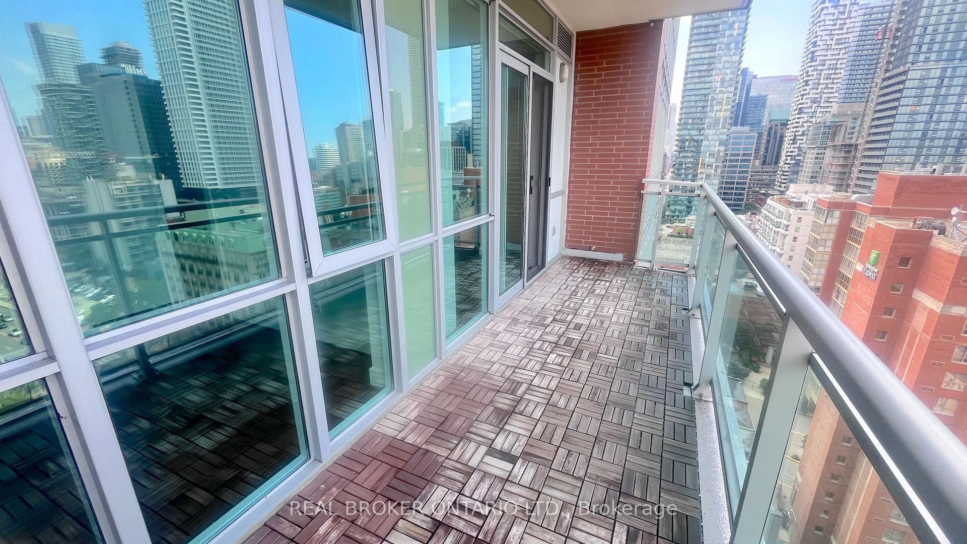 Photo 15 of Unit 1702, 112 George Street, Toronto, Moss Park — HOMEH