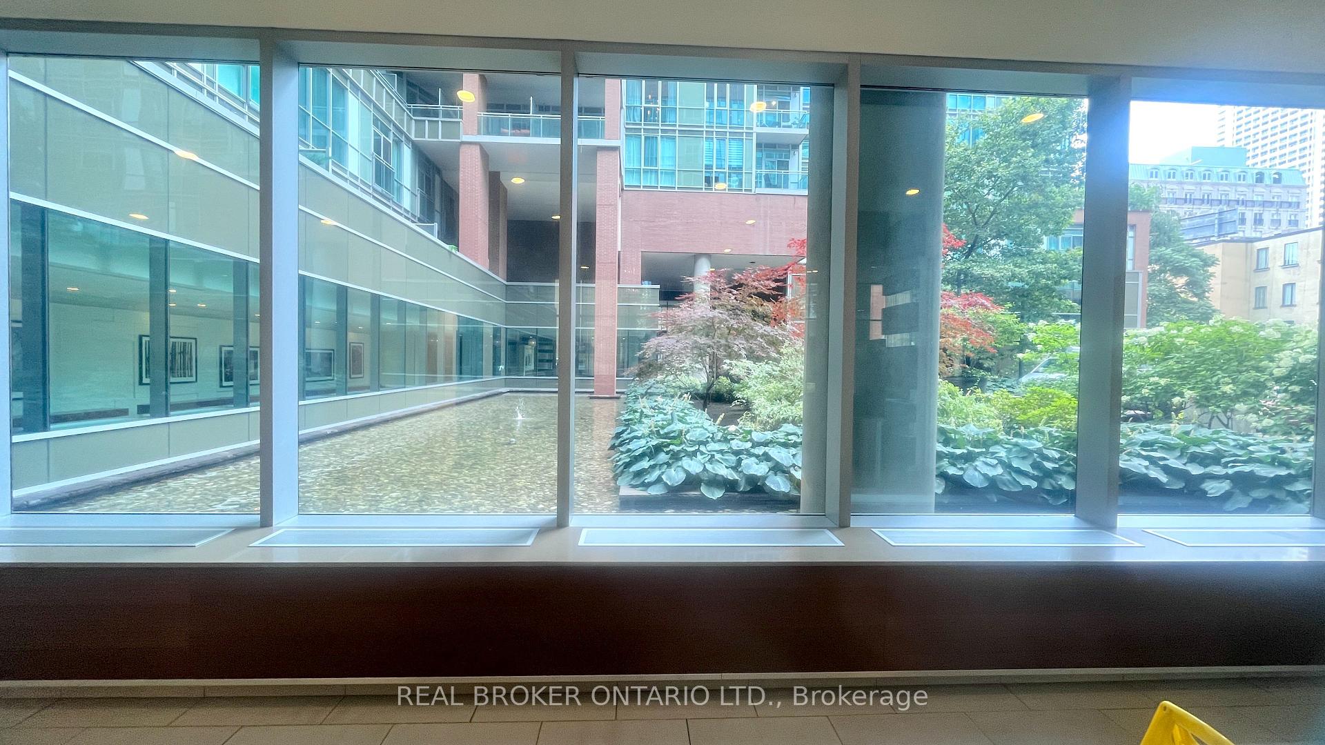 Photo 33 of Unit 1702, 112 George Street, Toronto, Moss Park — HOMEH