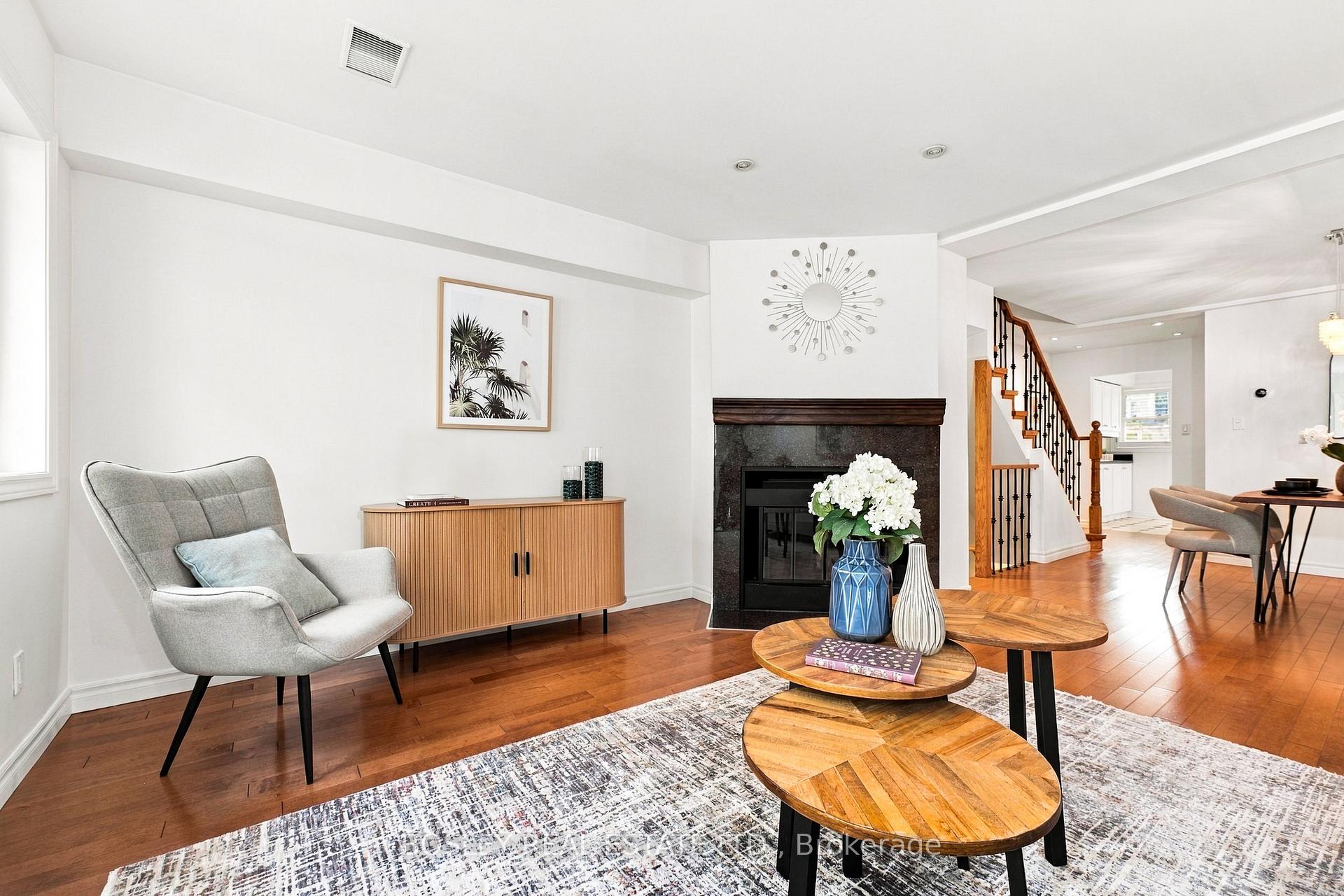 Photo 12 of Unit 2-B, 2 Shank Street, Toronto, Niagara — HOMEH