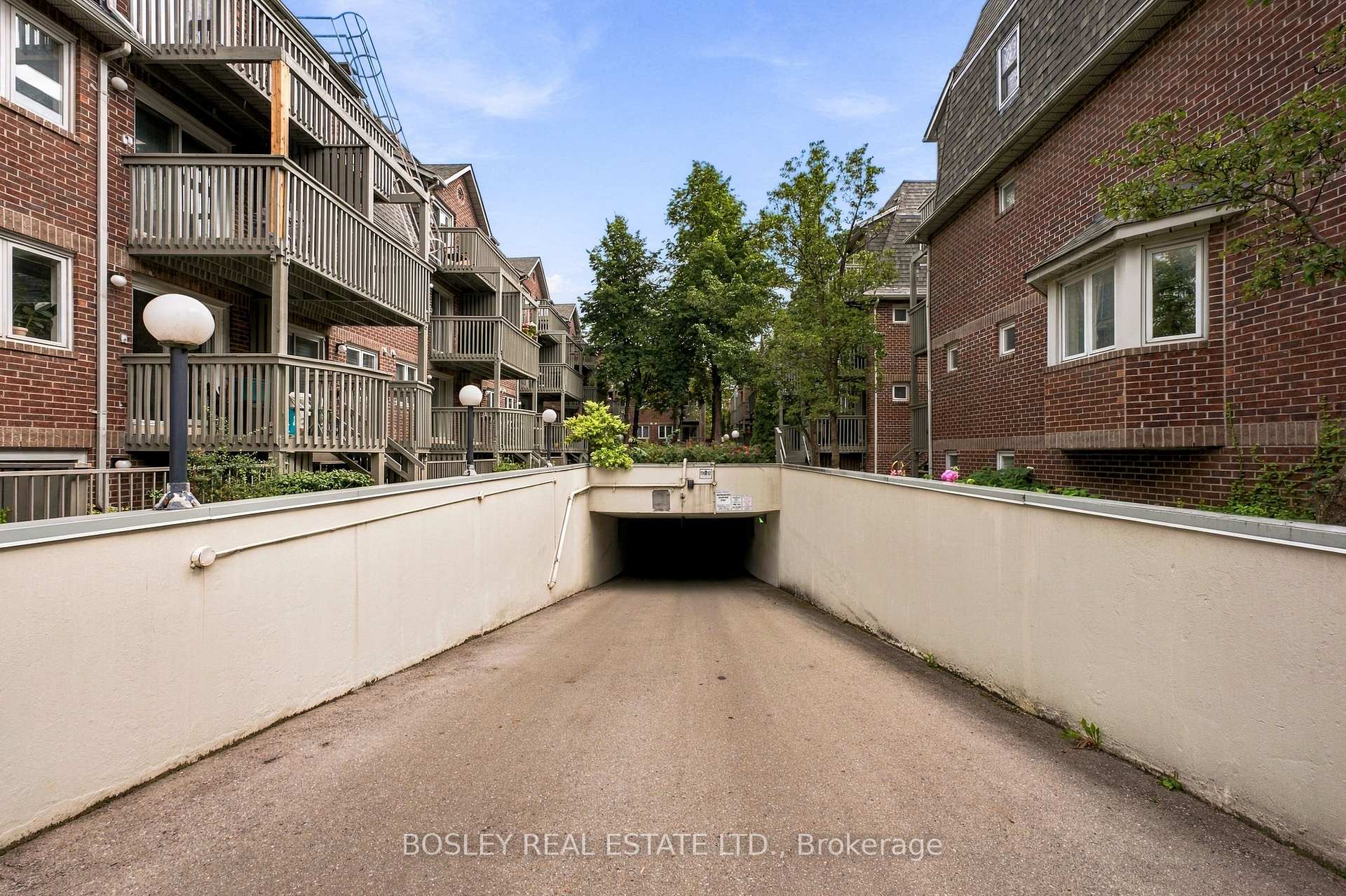 Photo 34 of Unit 2-B, 2 Shank Street, Toronto, Niagara — HOMEH