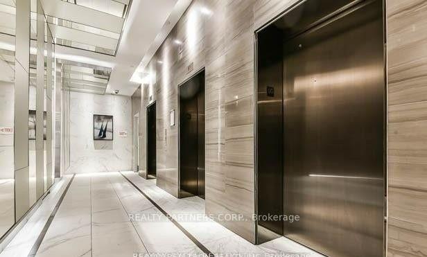 Photo 4 of Unit 3402, 1 The Esplanade Drive, Toronto, Waterfront Communities — HOMEH