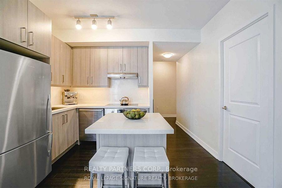 Photo 12 of Unit 3402, 1 The Esplanade Drive, Toronto, Waterfront Communities — HOMEH