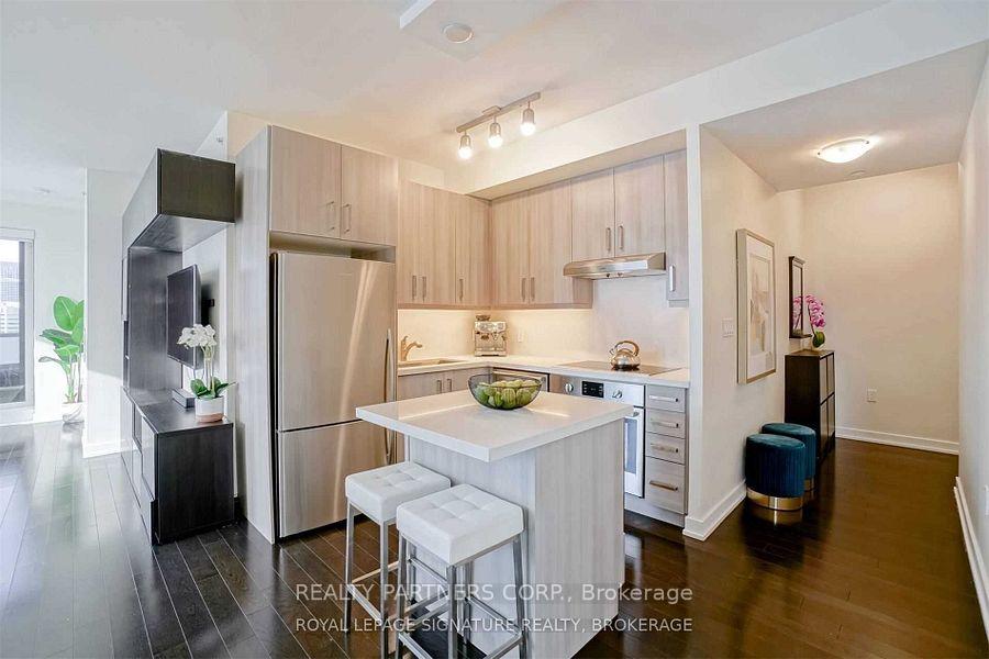 Photo 13 of Unit 3402, 1 The Esplanade Drive, Toronto, Waterfront Communities — HOMEH