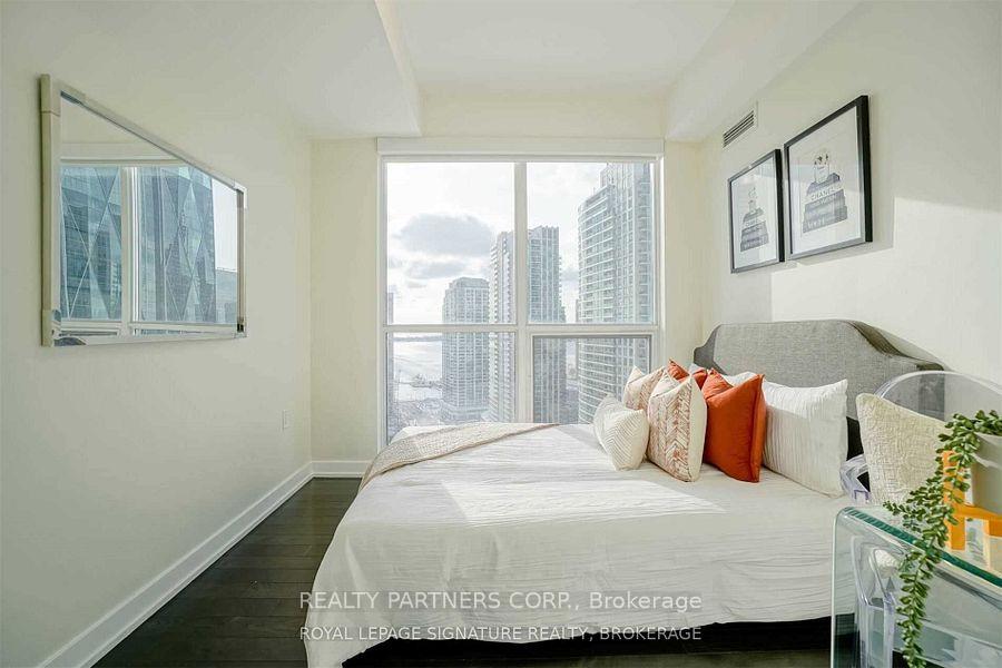 Photo 20 of Unit 3402, 1 The Esplanade Drive, Toronto, Waterfront Communities — HOMEH