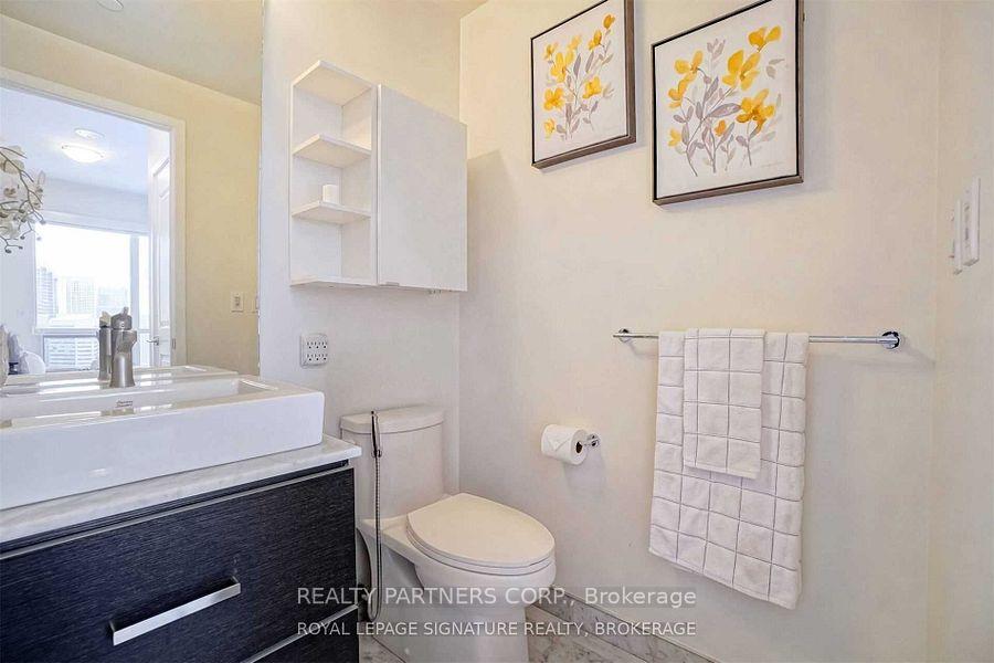 Photo 22 of Unit 3402, 1 The Esplanade Drive, Toronto, Waterfront Communities — HOMEH