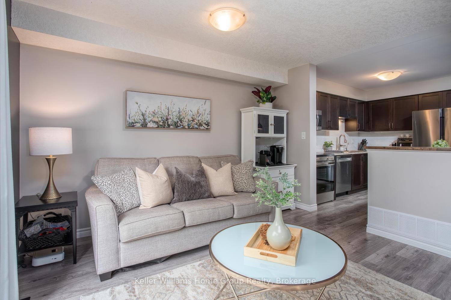 Photo 4 of Unit 21, 30 Imperial Road S, Guelph, Willow West/Sugarbush/West Acres — HOMEH