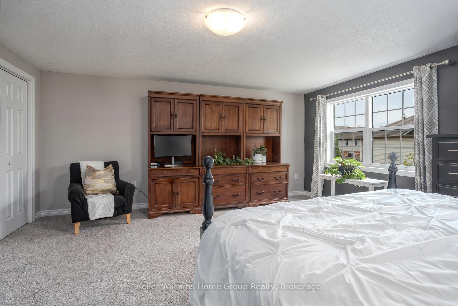 Photo 20 of Unit 21, 30 Imperial Road S, Guelph, Willow West/Sugarbush/West Acres — HOMEH