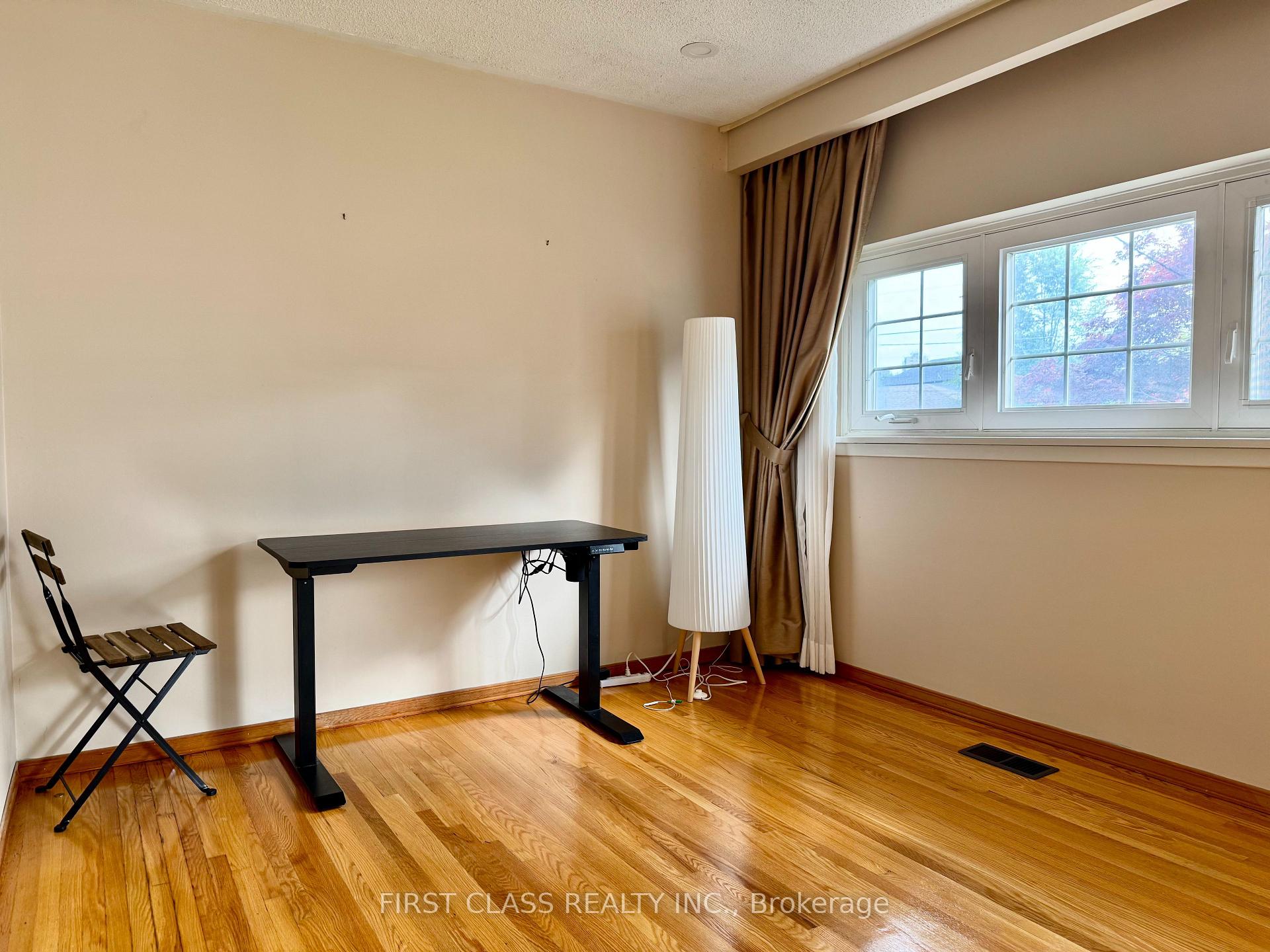 Photo 2 of 64 Grove Park Crescent, North York, Don Valley Village — HOMEH