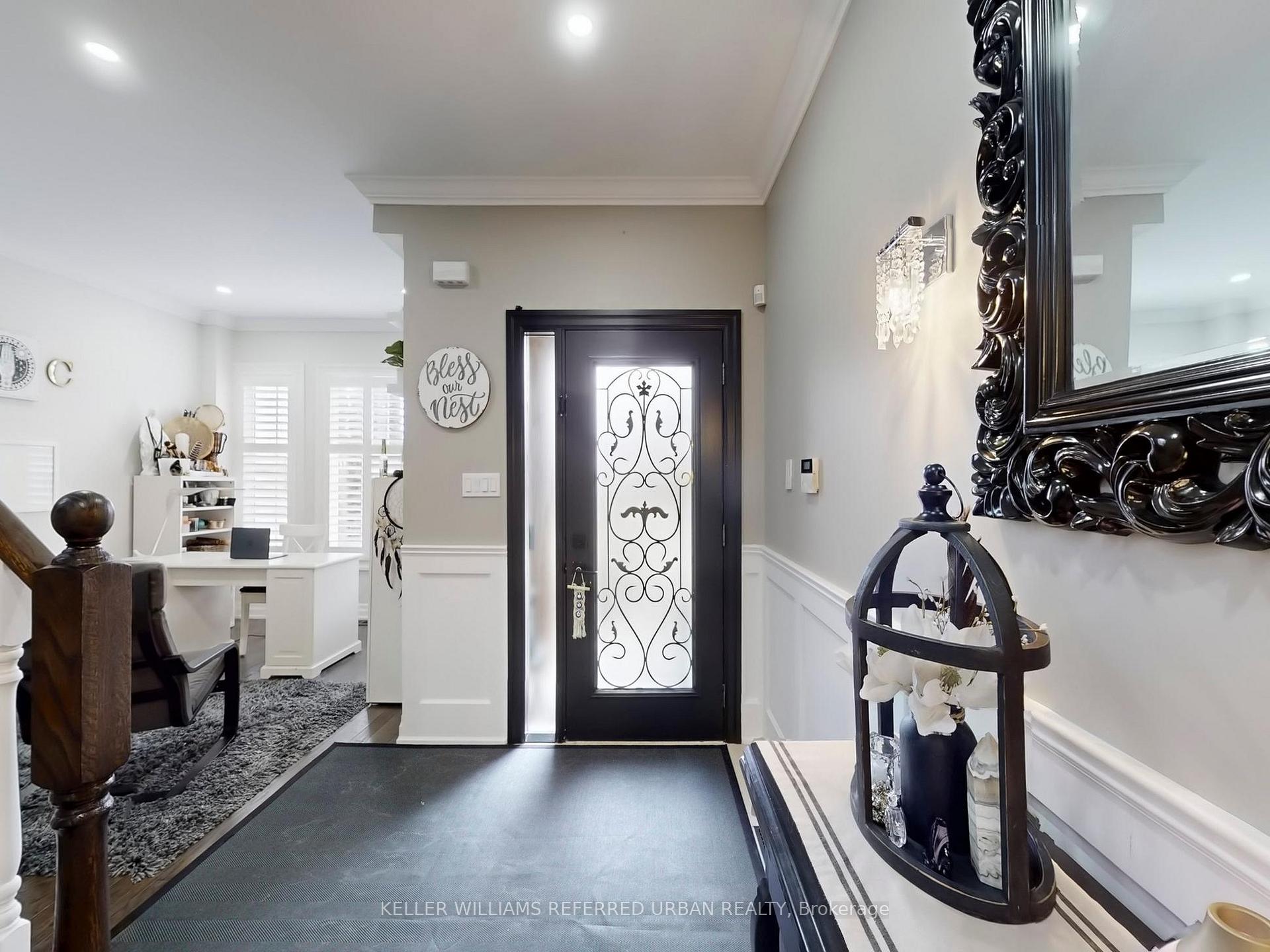 Photo 3 of 208 Maria Antonia Road, Vaughan, Vellore Village — HOMEH