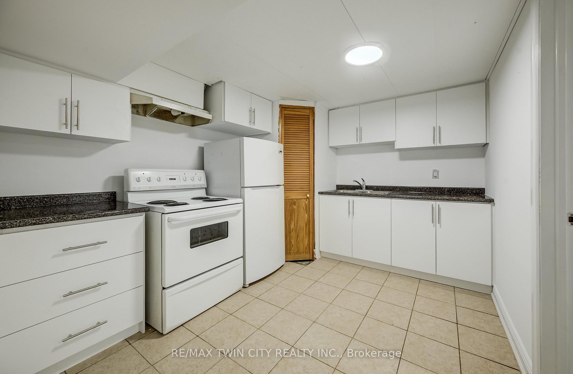 Photo 34 of 176 Samuelson Street, Cambridge, Downtown Cambridge — HOMEH