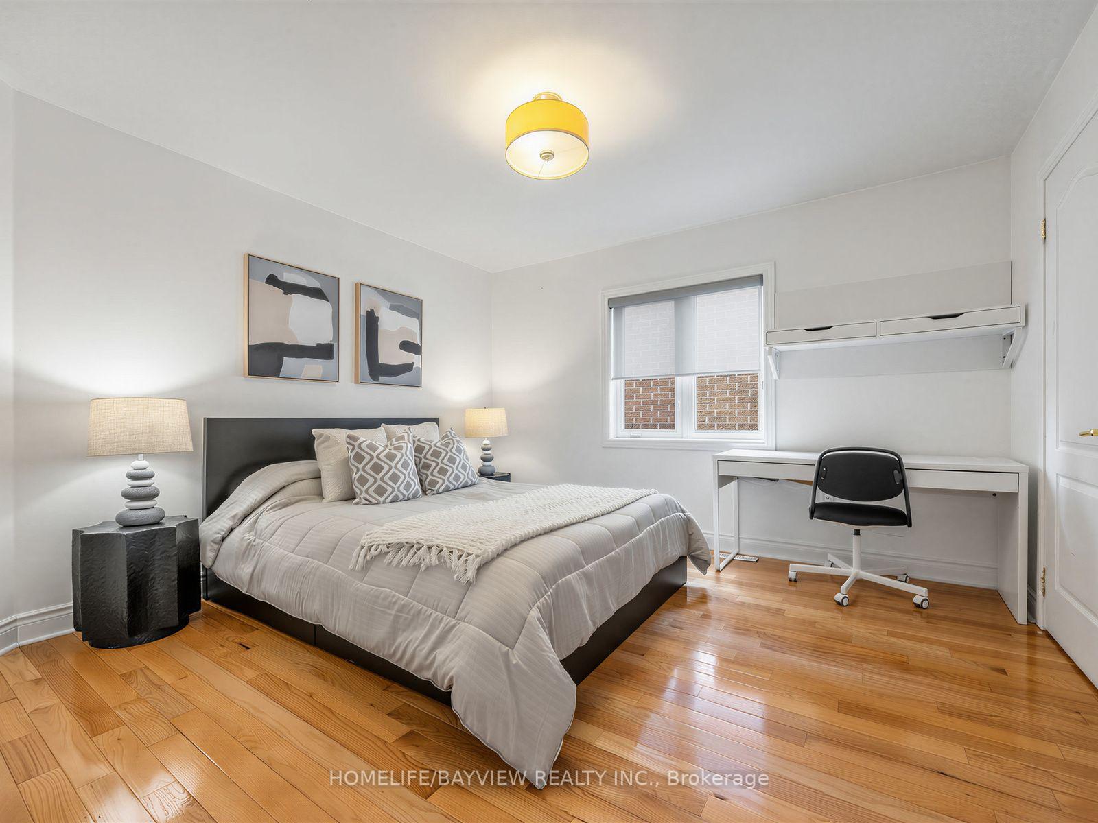 Photo 27 of 61 Wolf Trail Crescent, Richmond Hill, Jefferson — HOMEH