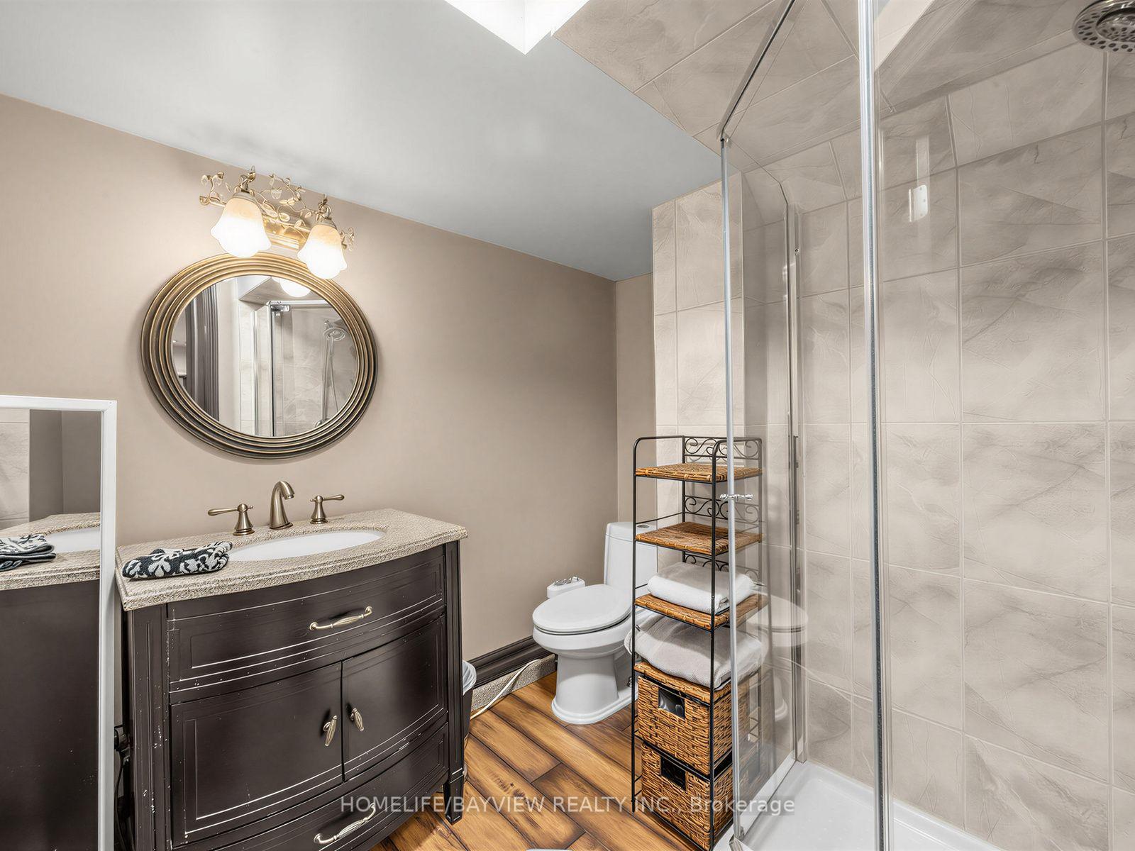 Photo 37 of 61 Wolf Trail Crescent, Richmond Hill, Jefferson — HOMEH