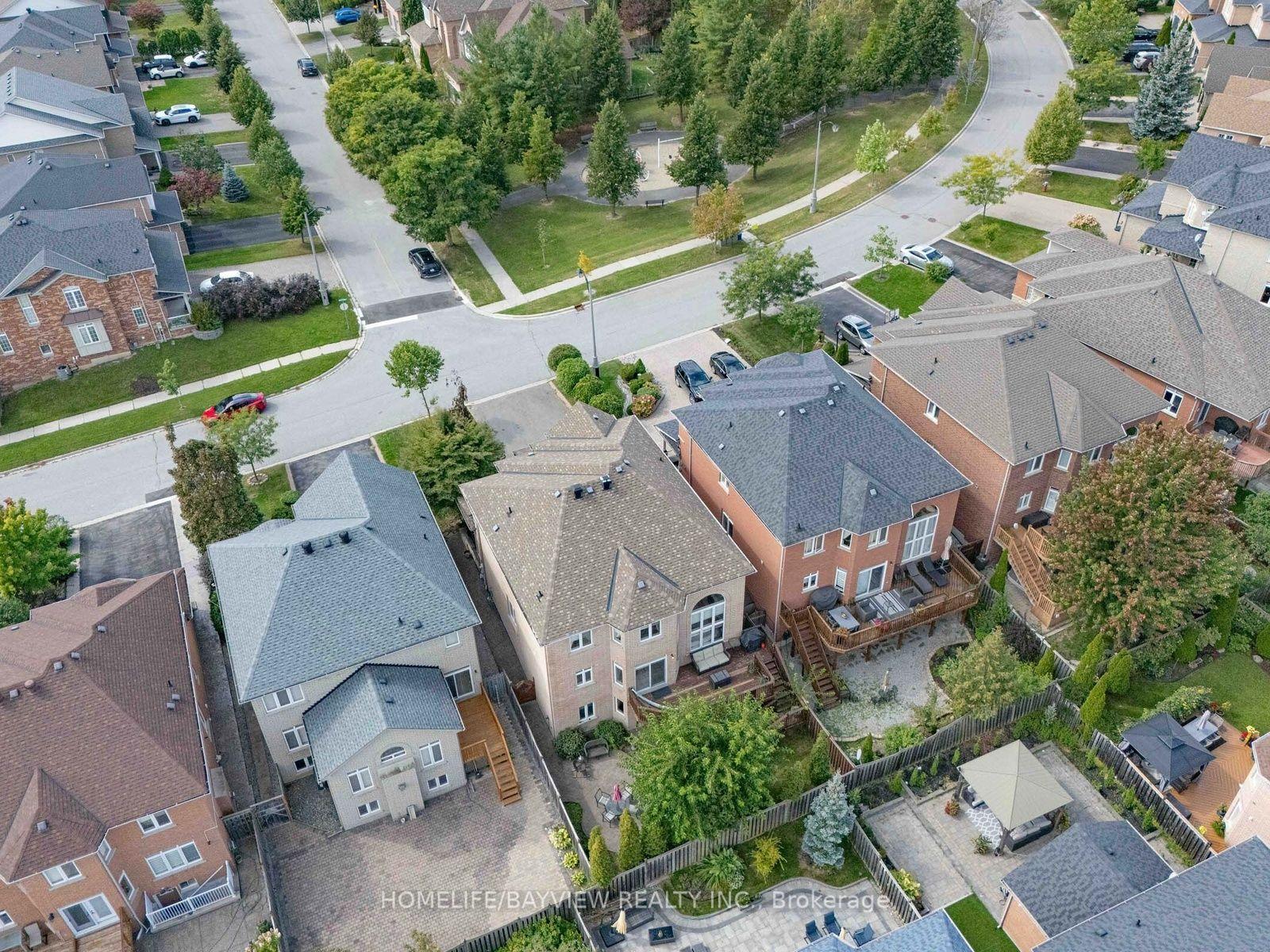 Photo 46 of 61 Wolf Trail Crescent, Richmond Hill, Jefferson — HOMEH