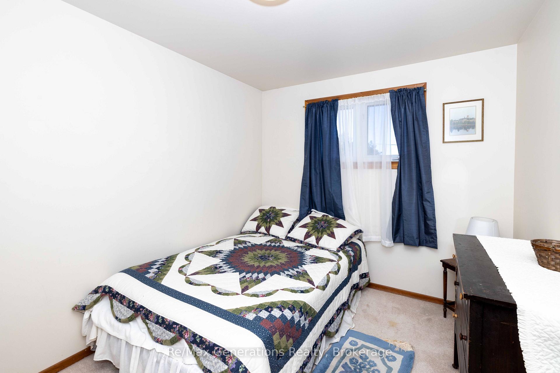 Photo 21 of 235 Maple Avenue, Thunder Bay, Forest Park — HOMEH