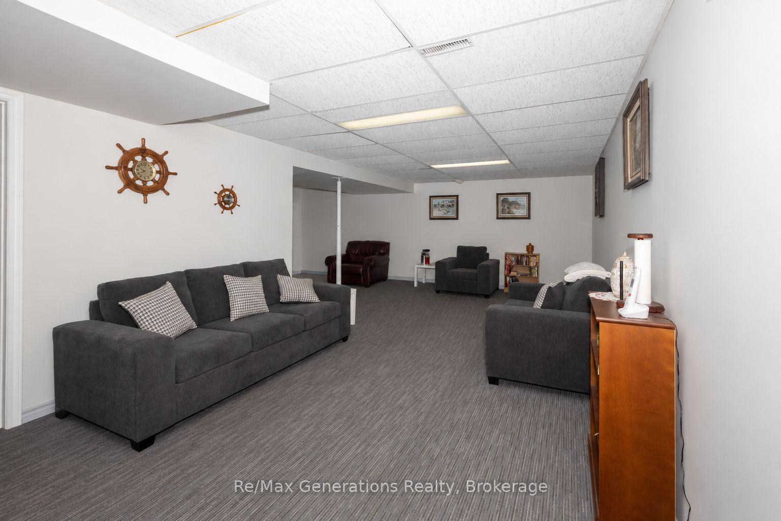 Photo 24 of 235 Maple Avenue, Thunder Bay, Forest Park — HOMEH