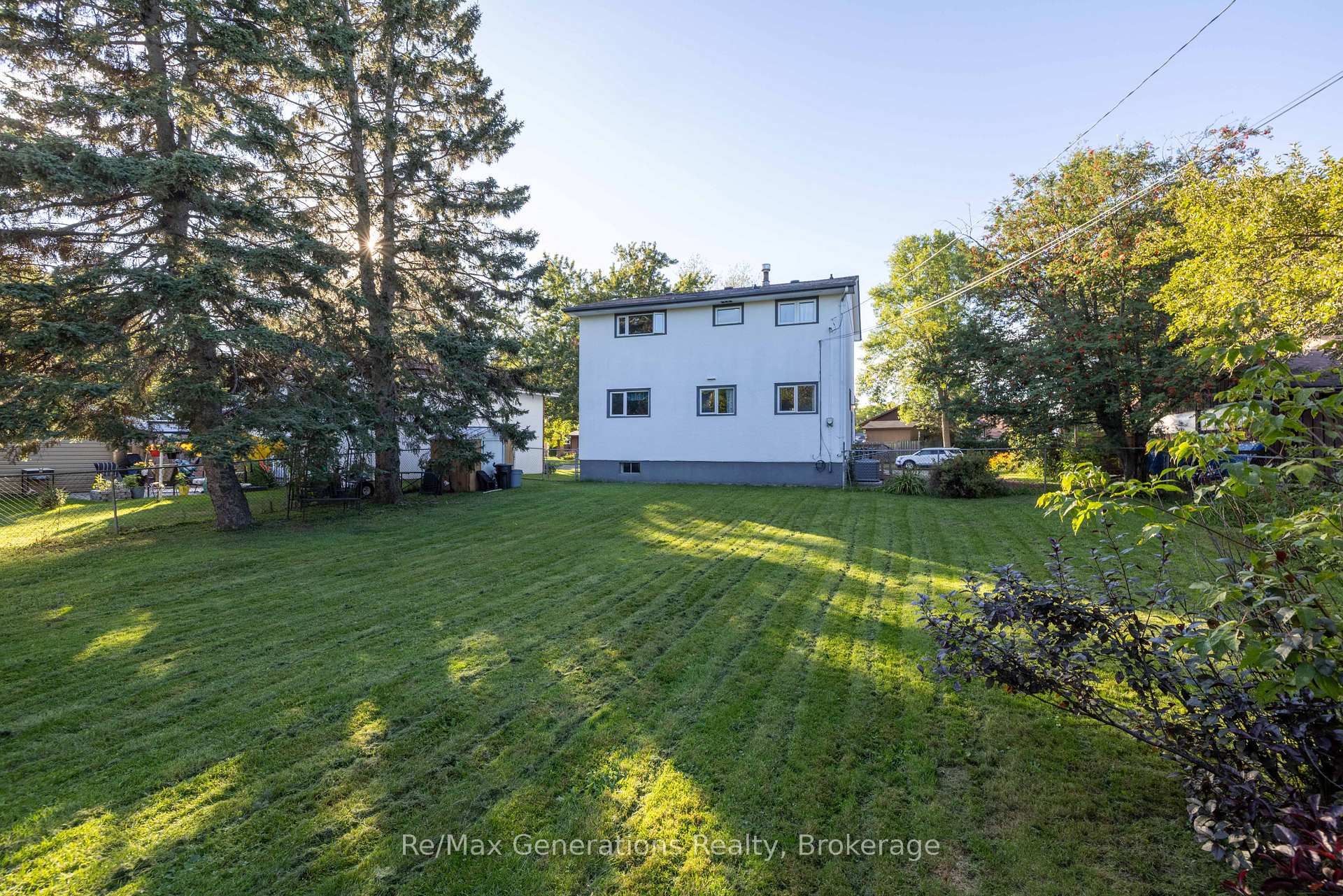 Photo 30 of 235 Maple Avenue, Thunder Bay, Forest Park — HOMEH