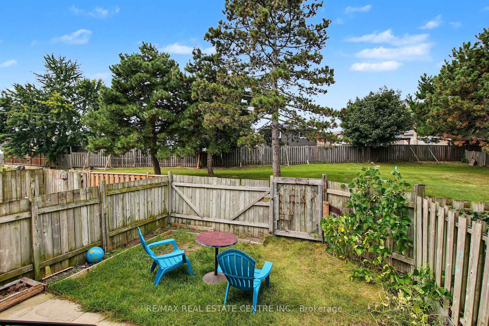 Photo 21 of Unit 32, 1444 Upper Ottawa Street, Hamilton, Templemead — HOMEH