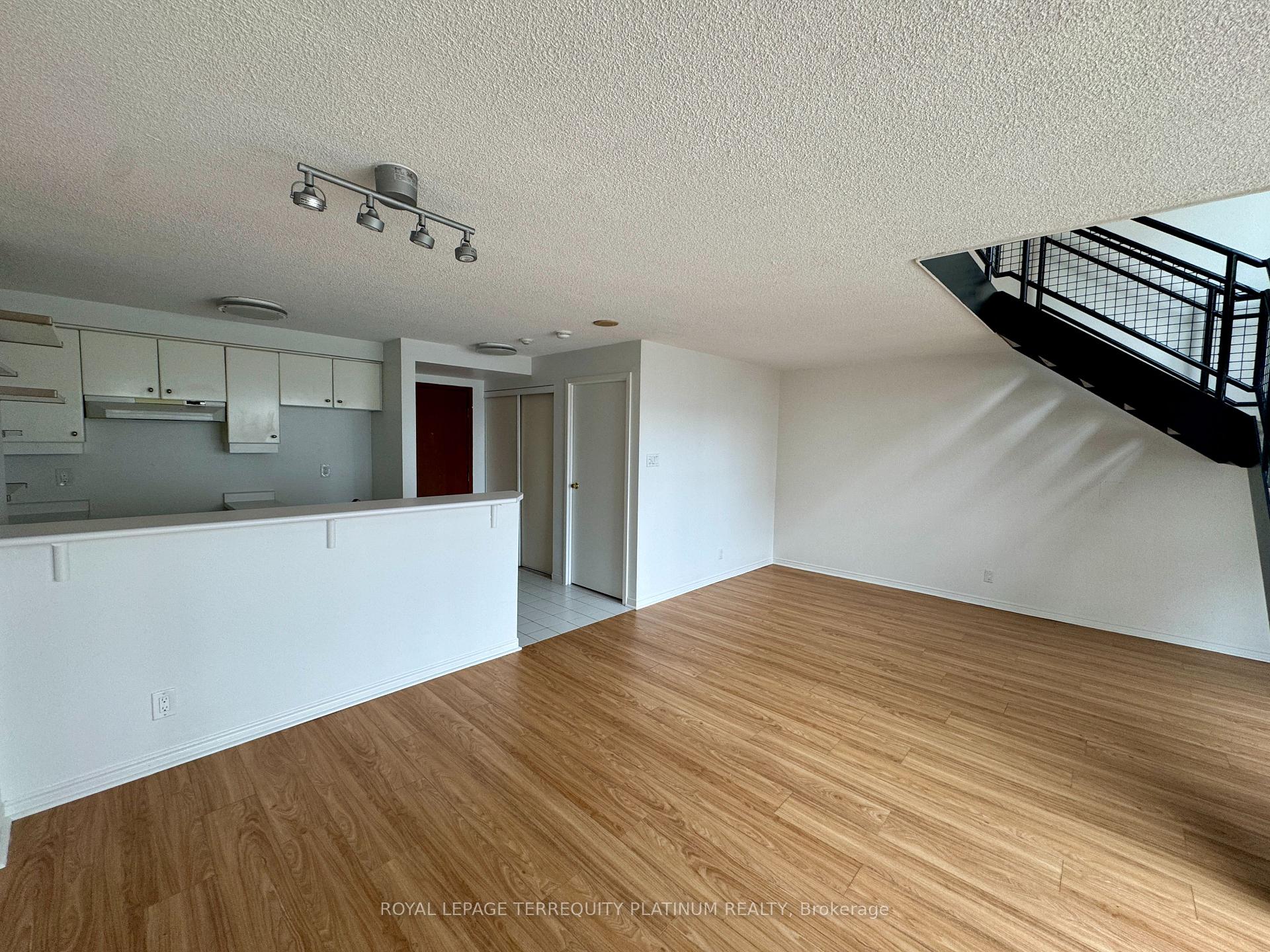 Photo 2 of Unit 2409, 10 Yonge Street, Toronto, Waterfront Communities — HOMEH