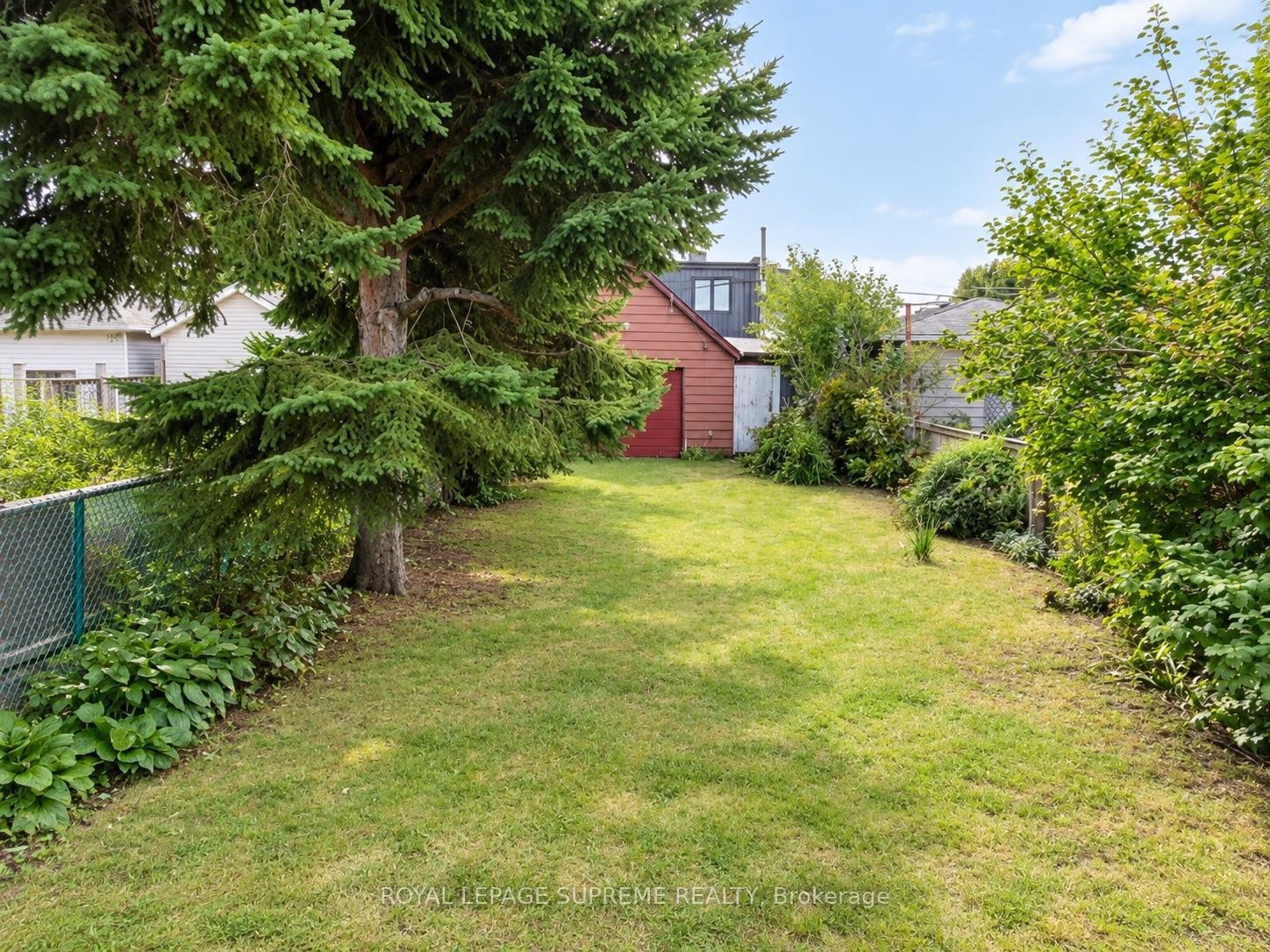 Photo 18 of 48 Mould Avenue, Toronto, Rockcliffe-Smythe — HOMEH