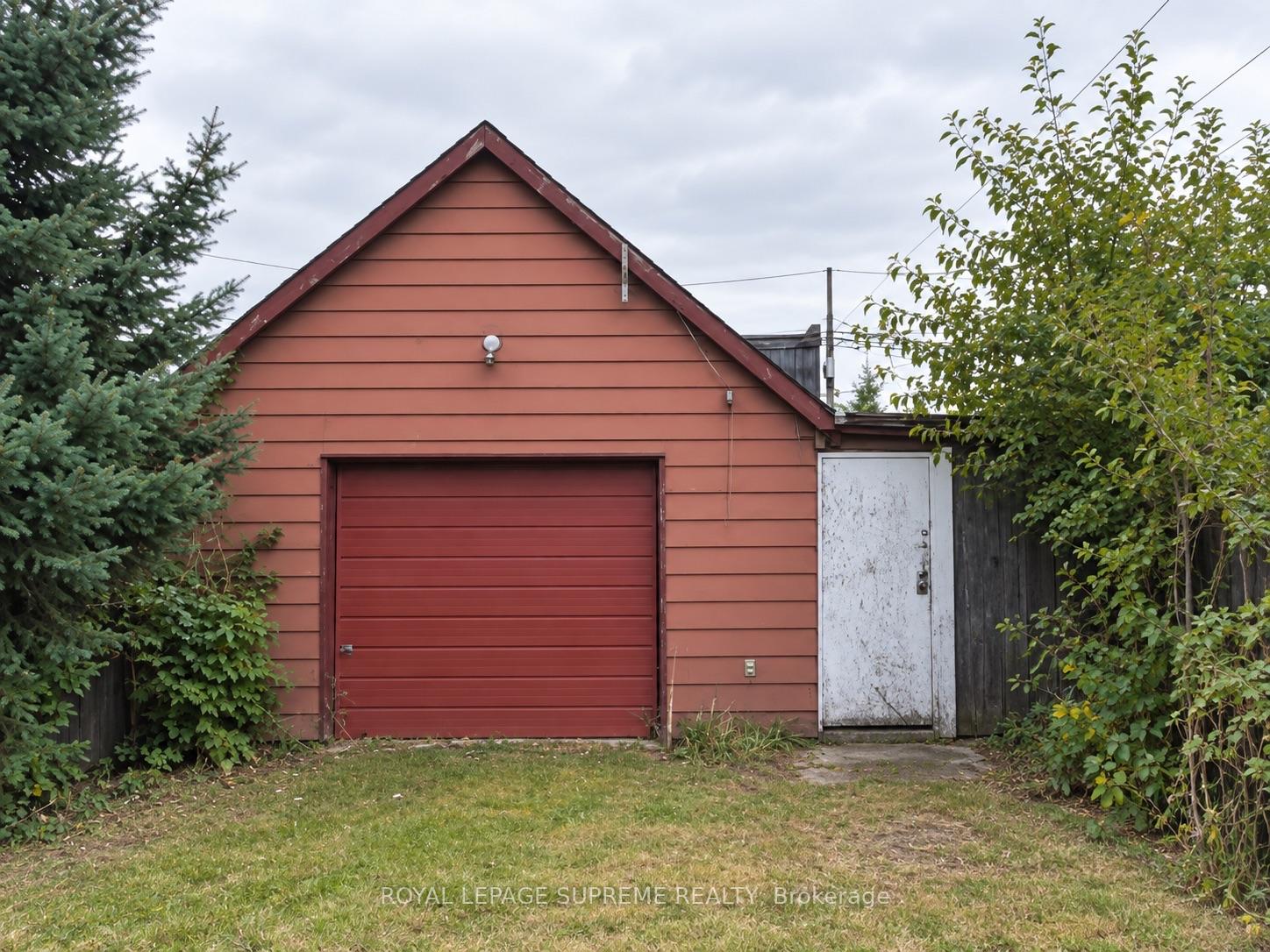 Photo 20 of 48 Mould Avenue, Toronto, Rockcliffe-Smythe — HOMEH