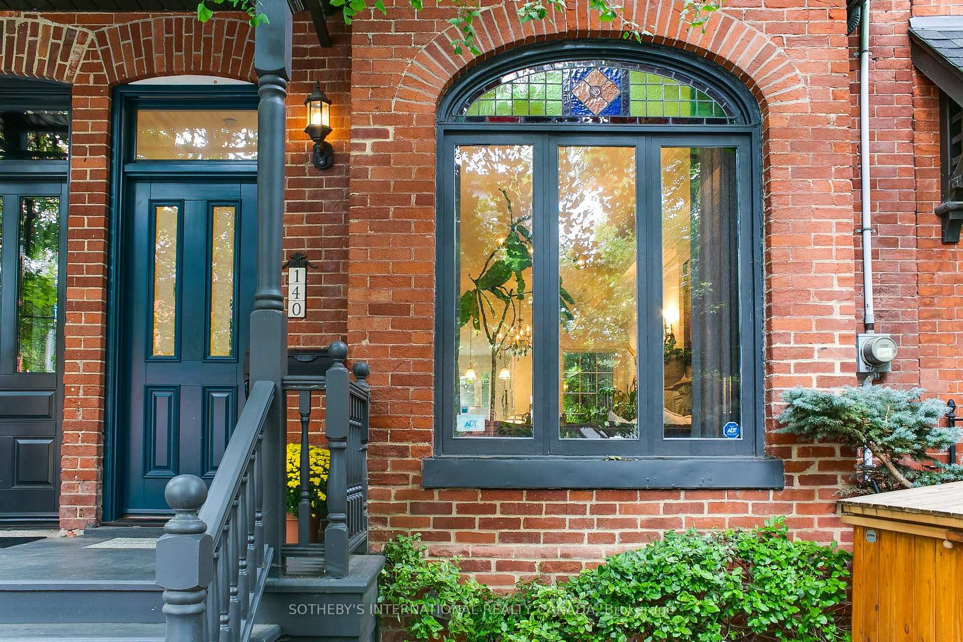 Photo 4 of 140 Spruce Street, Toronto, Cabbagetown-South St. James Town — HOMEH