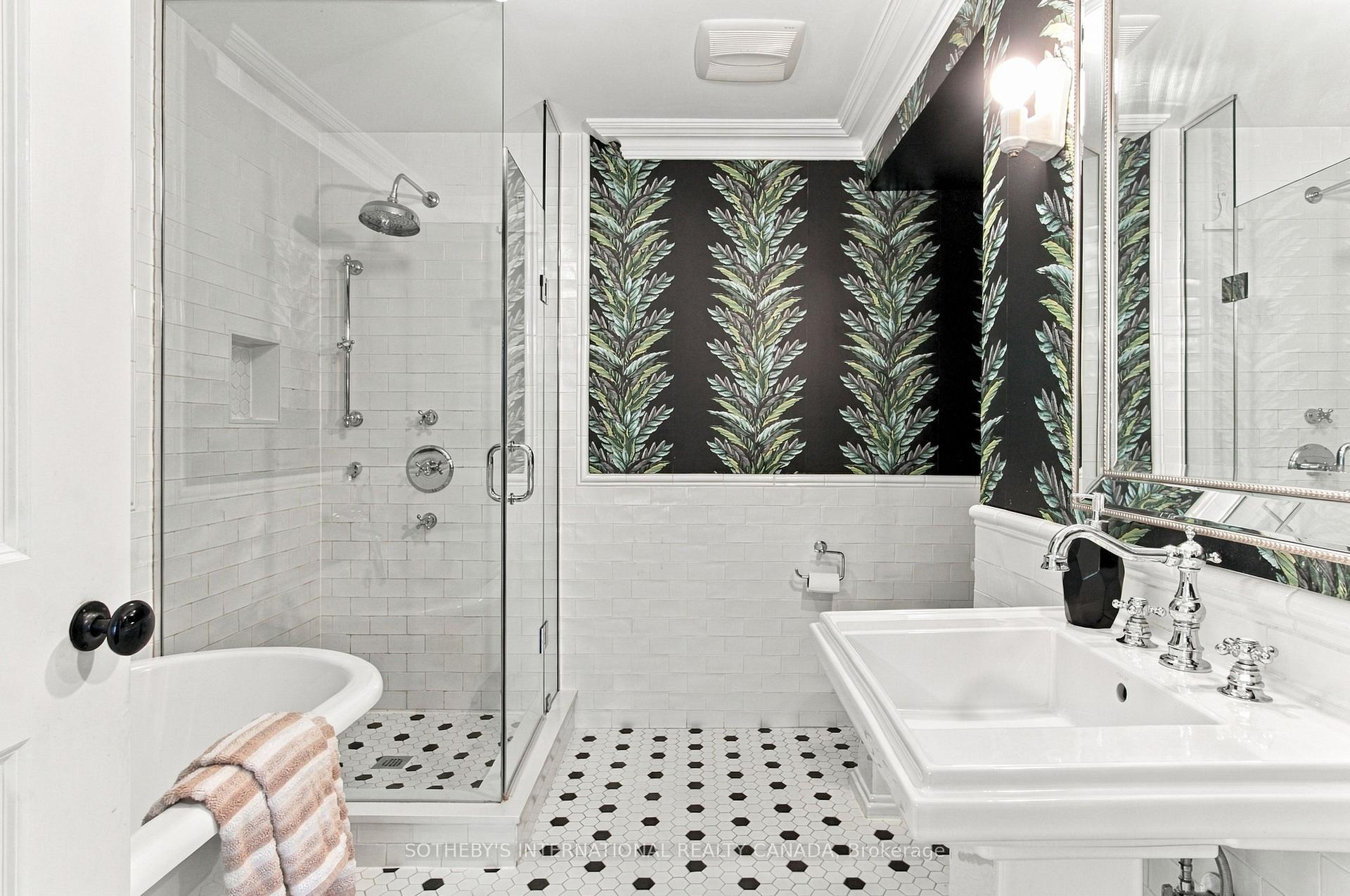 Photo 17 of 140 Spruce Street, Toronto, Cabbagetown-South St. James Town — HOMEH