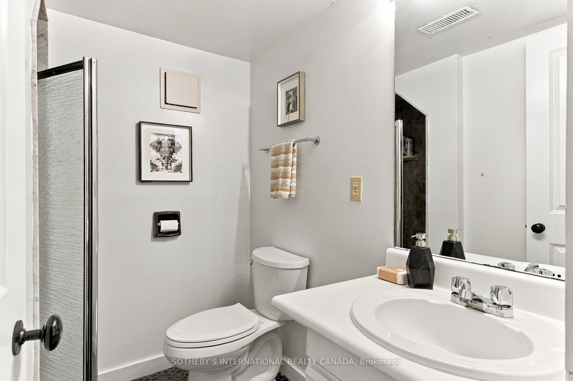 Photo 34 of 140 Spruce Street, Toronto, Cabbagetown-South St. James Town — HOMEH