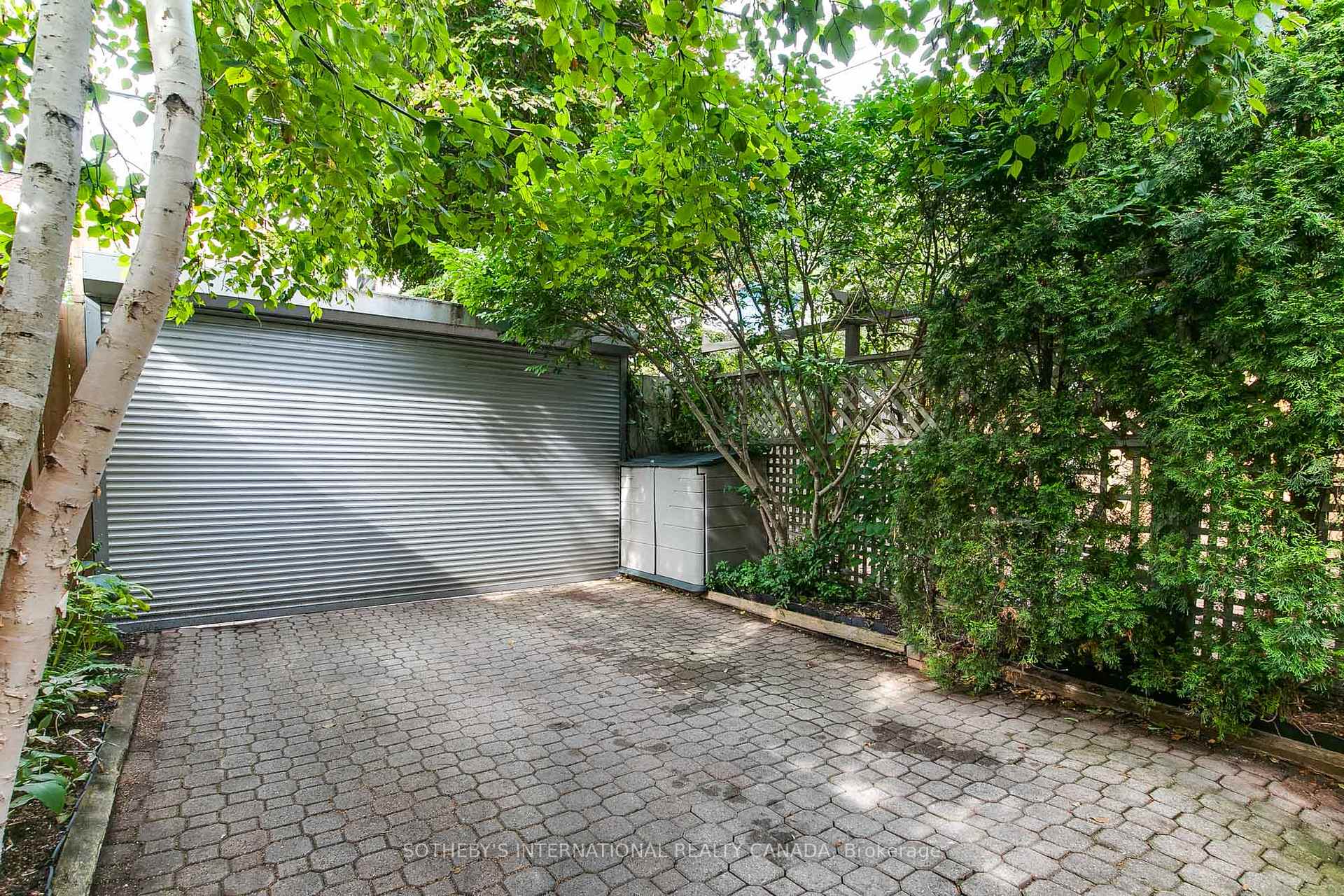 Photo 37 of 140 Spruce Street, Toronto, Cabbagetown-South St. James Town — HOMEH