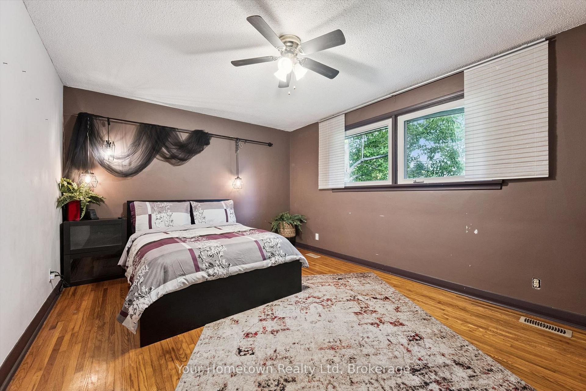 Photo 24 of 471 Garafraxa Street E, Centre Wellington, Fergus — HOMEH