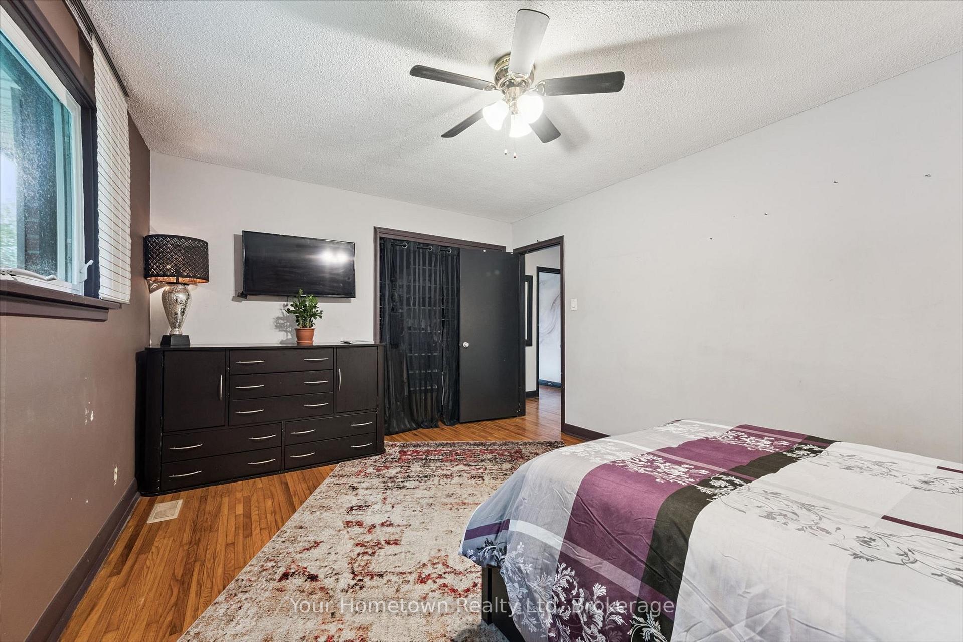 Photo 25 of 471 Garafraxa Street E, Centre Wellington, Fergus — HOMEH