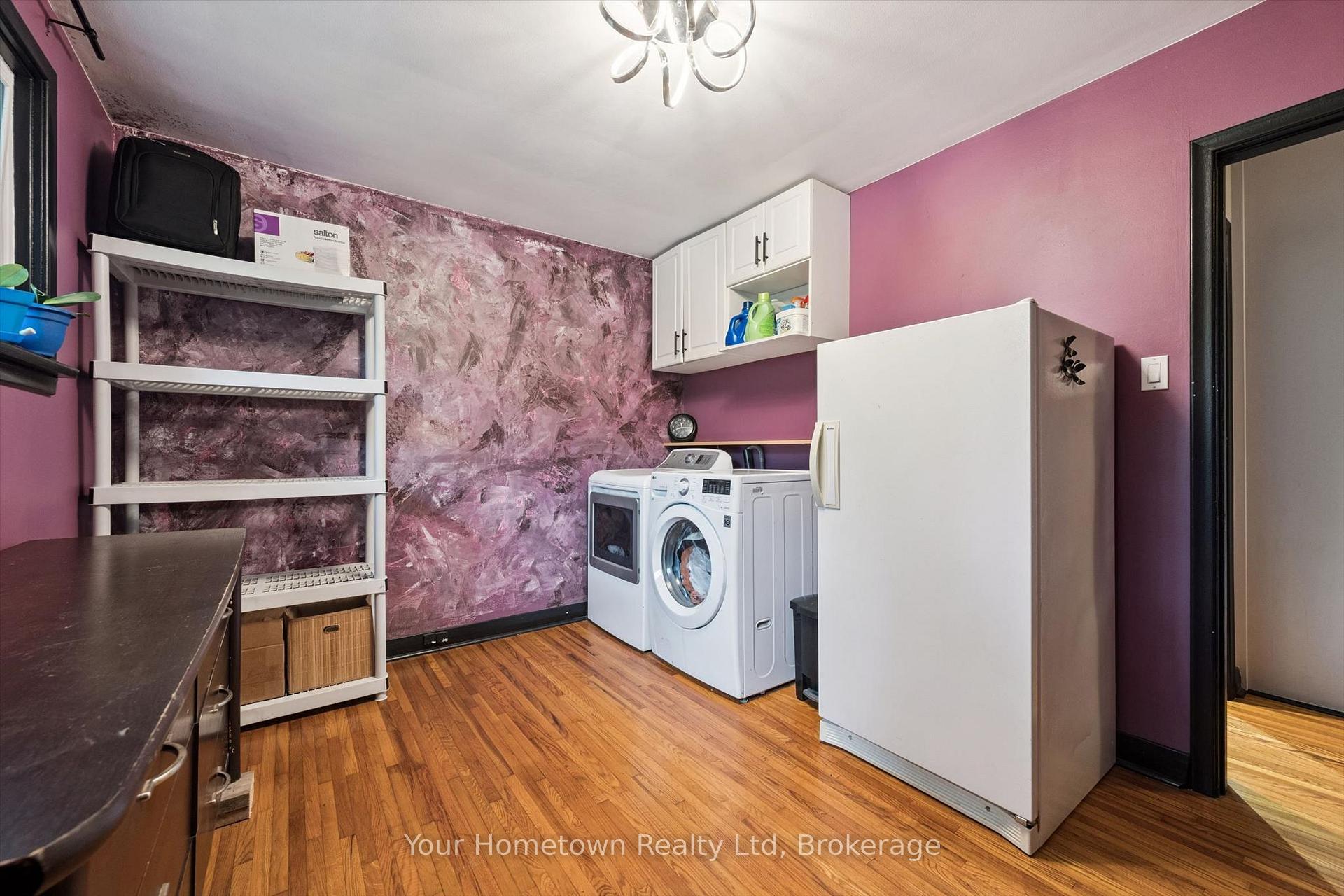 Photo 28 of 471 Garafraxa Street E, Centre Wellington, Fergus — HOMEH