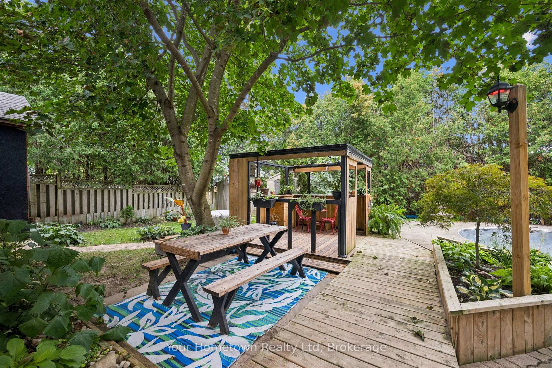 Photo 34 of 471 Garafraxa Street E, Centre Wellington, Fergus — HOMEH