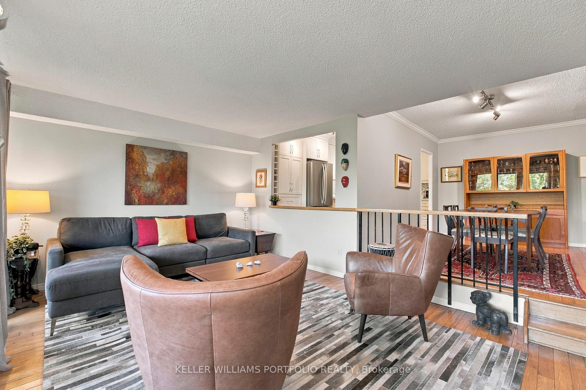 Photo 8 of Unit 101, 260 Scarlett Road, Toronto, Rockcliffe-Smythe — HOMEH