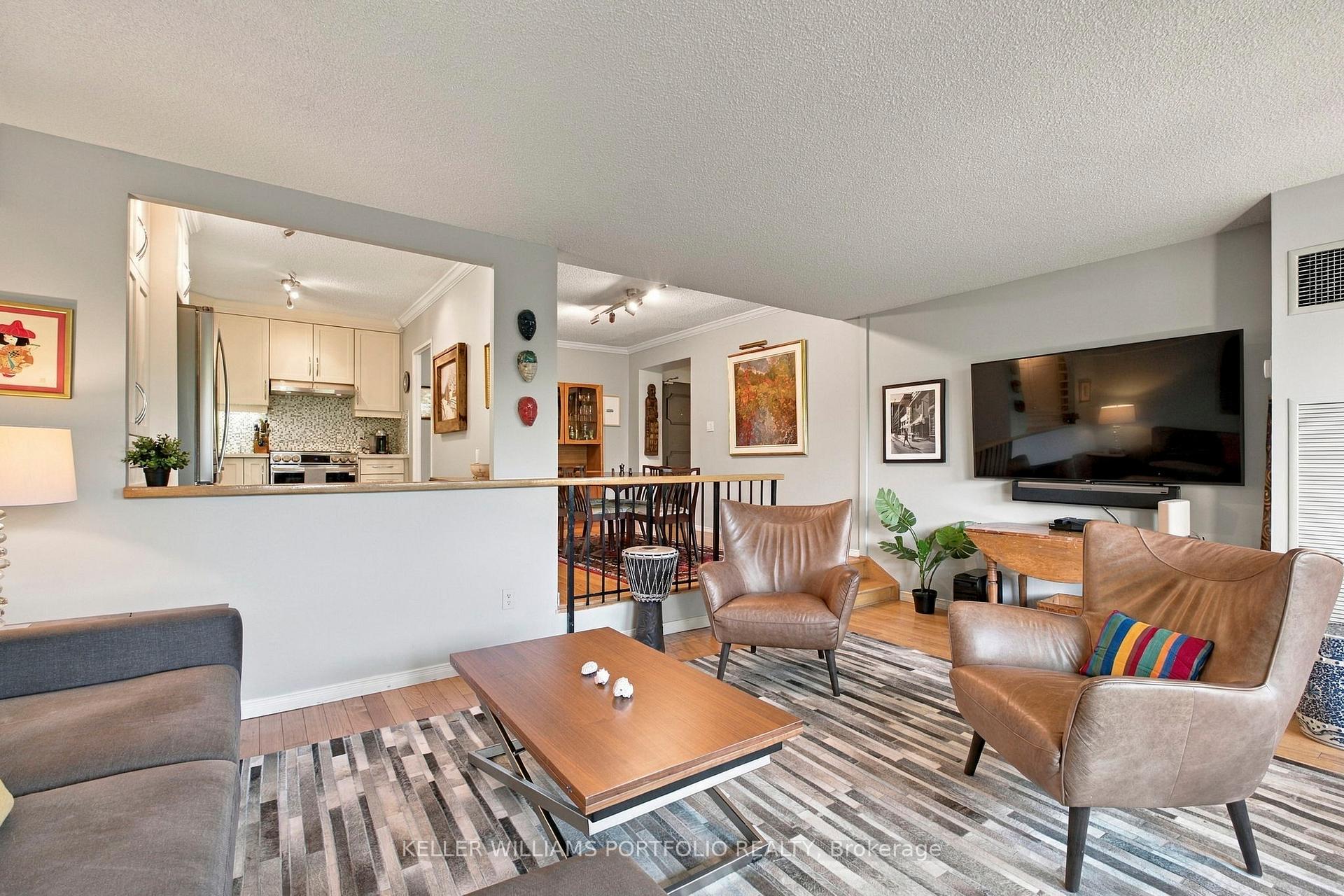 Photo 10 of Unit 101, 260 Scarlett Road, Toronto, Rockcliffe-Smythe — HOMEH