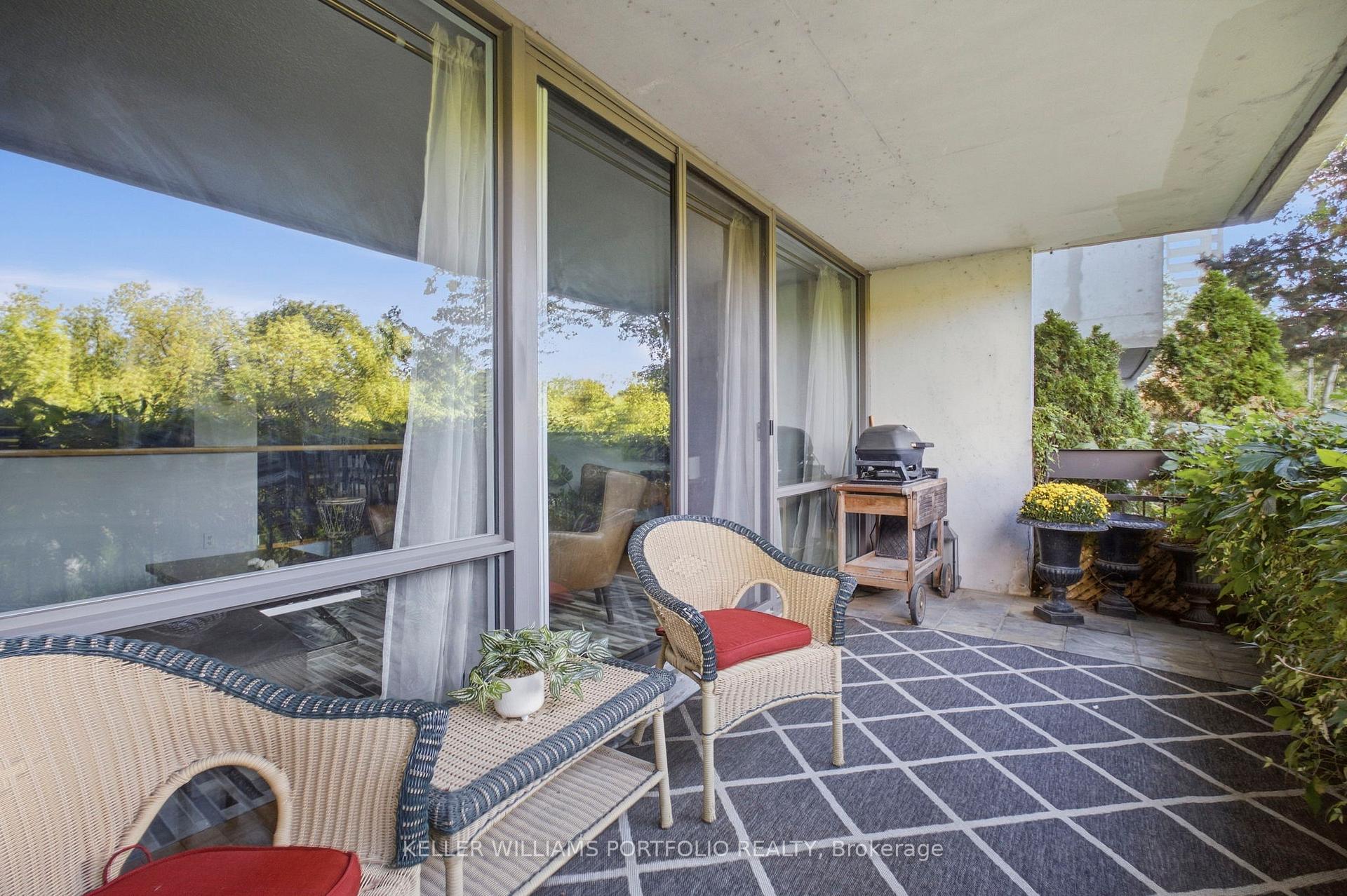 Photo 24 of Unit 101, 260 Scarlett Road, Toronto, Rockcliffe-Smythe — HOMEH